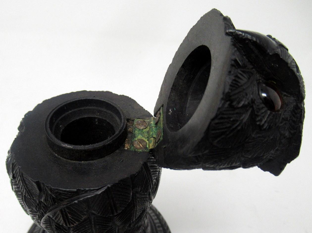 Fine Irish Bog Oak Hand Carved Owl poss. by Cornelius Goggin Dublin Ireland 3