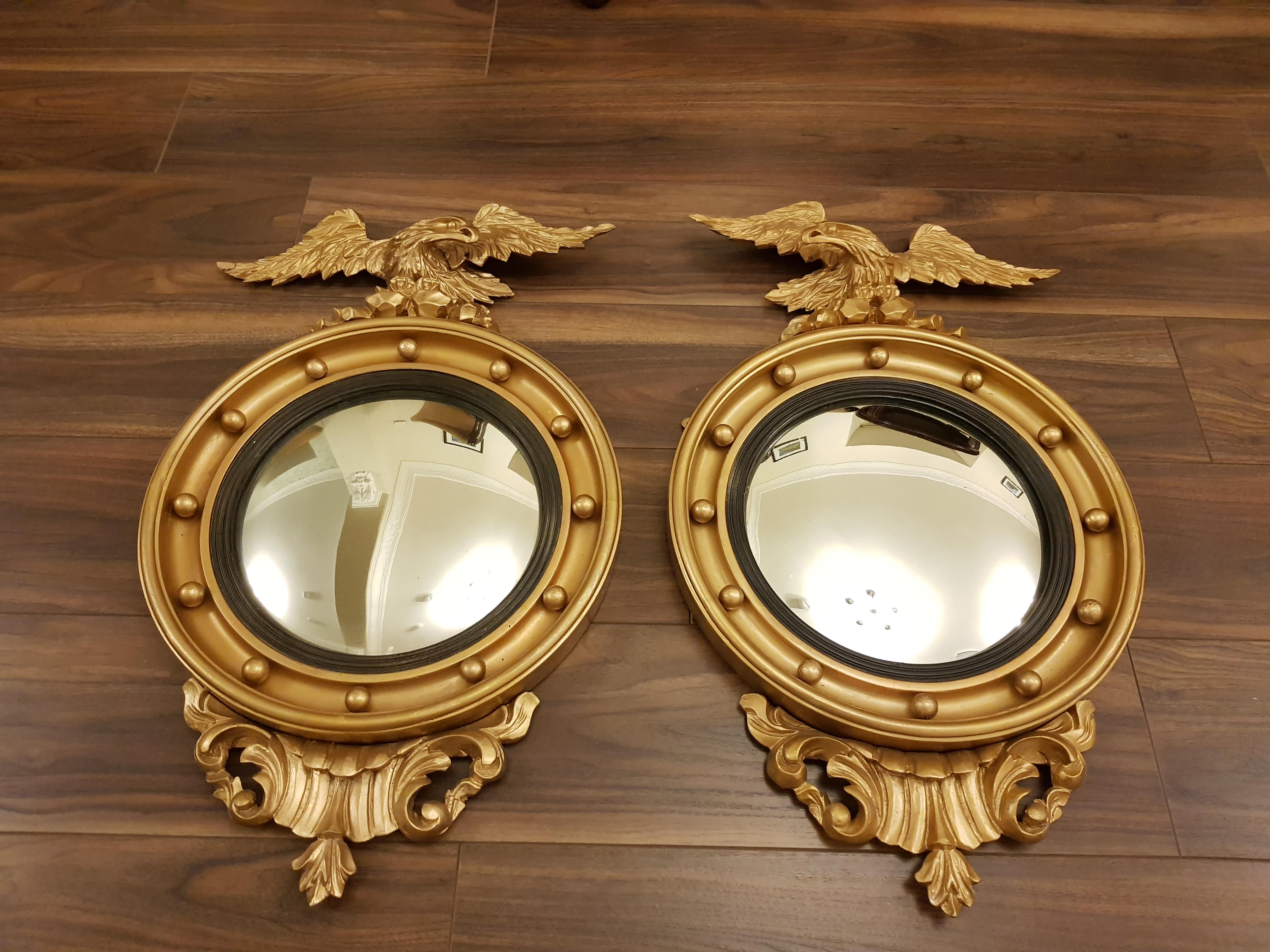 Fine Irish Pair of 19th Century Gilt Convex Mirrors For Sale 6