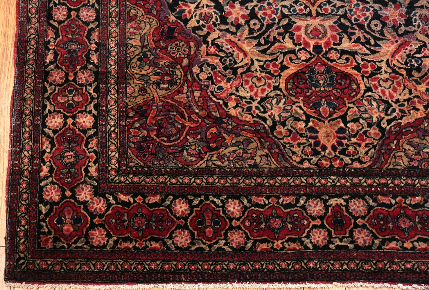 Hand-Knotted Fine Isfahan Persian Antique Persian Rug