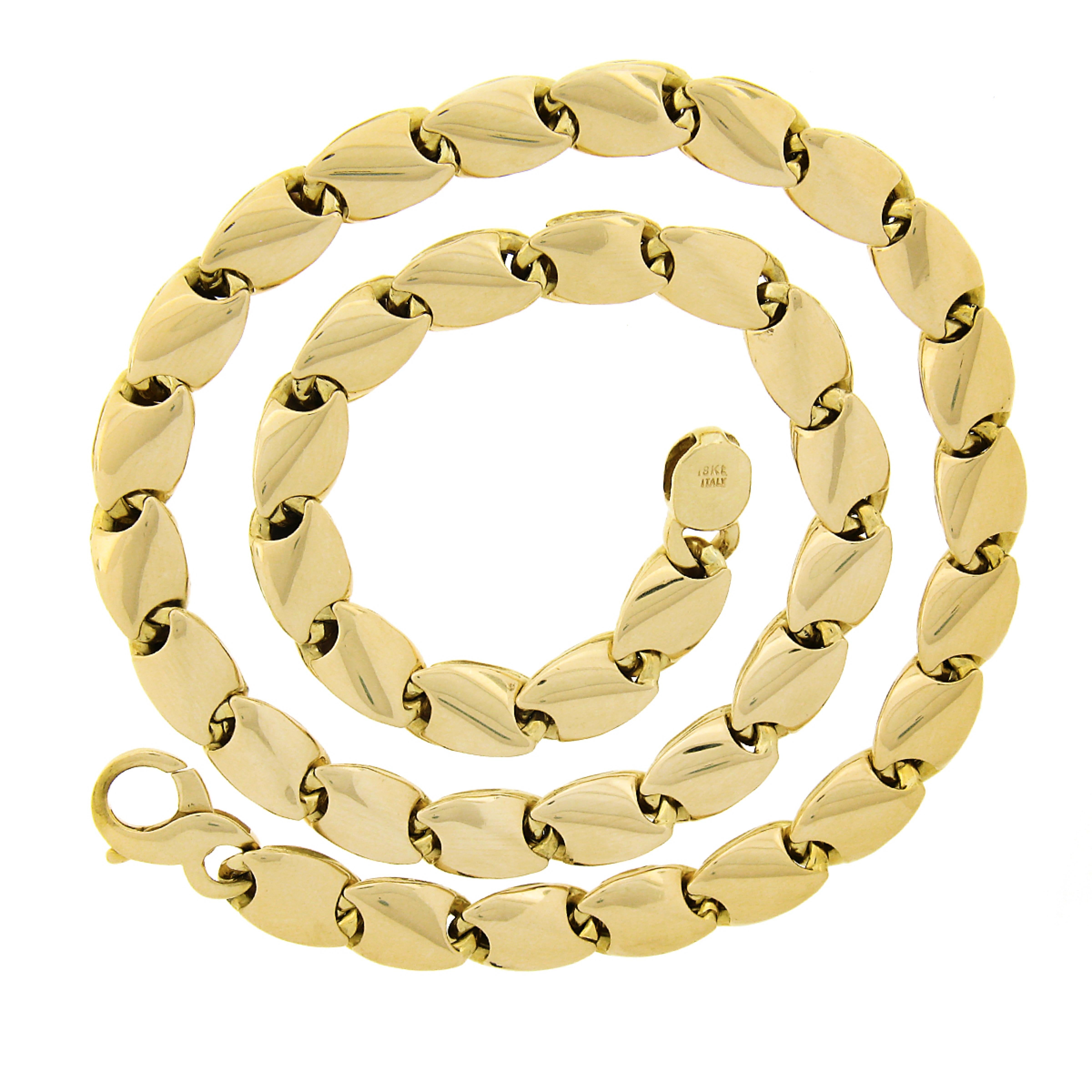 Feine italienische 18 Karat dreifarbige Gold polierte, Wendbare, geschwungene Gliederkette, Halskette für Damen oder Herren