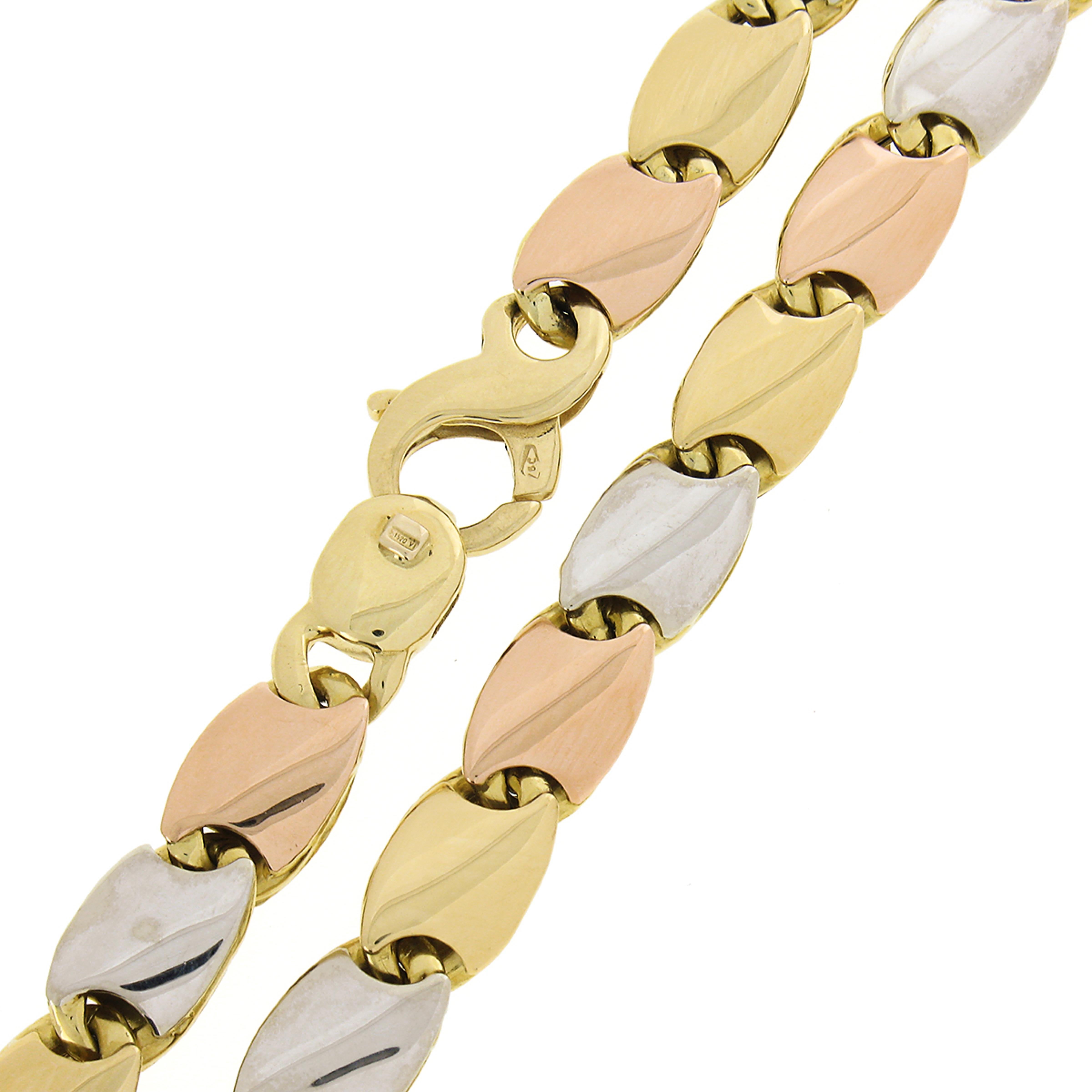 Fine Italian 18k Tri Color Gold Polished Reversible Curved Link Chain Necklace In Excellent Condition In Montclair, NJ