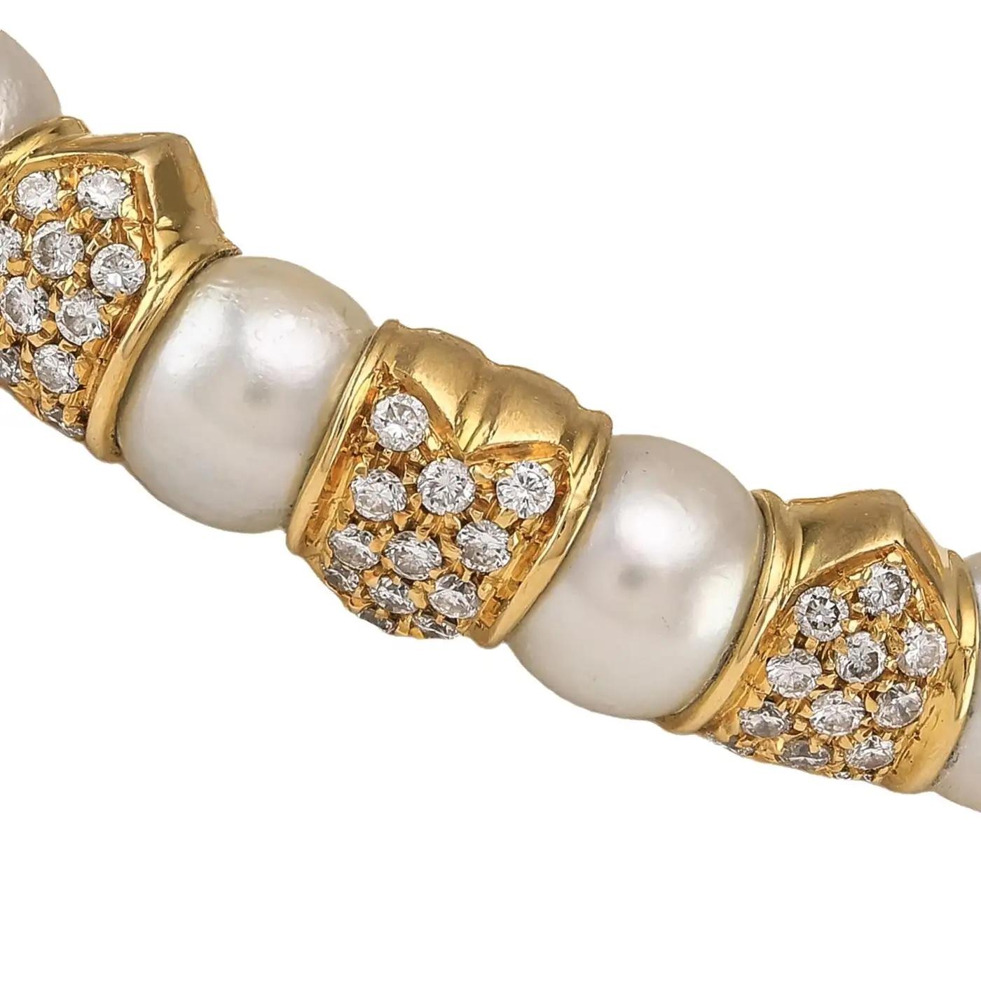 Taille brillant Bracelet empilable en or jaune 18K, perles et diamants en vente