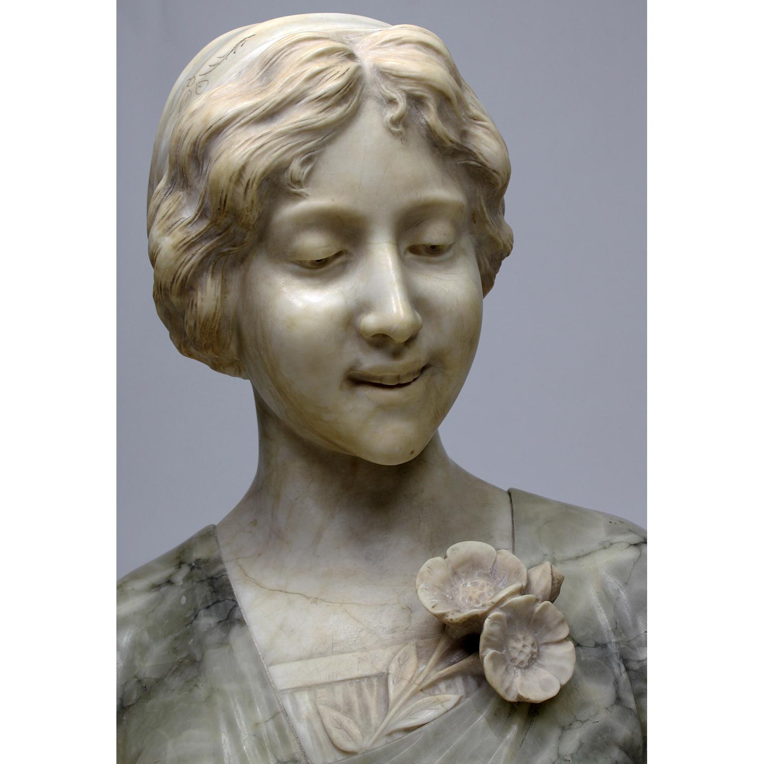 Fine Italian 19th-20th Century Carved Two-Color Alabaster Bust of a Young Beauty For Sale 2