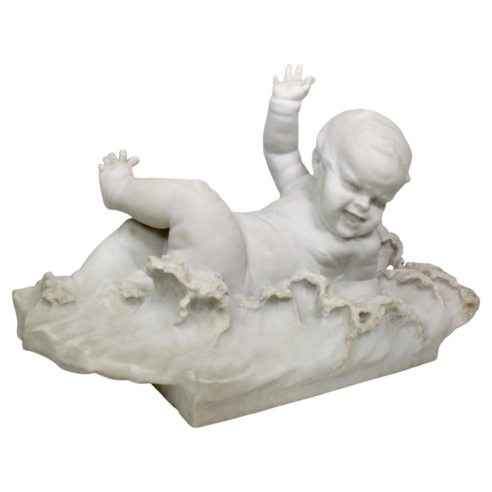 Fine Italian 19th Century Marble Sculpture 'Baby's First Bath' - Felice Corsetti in vendita