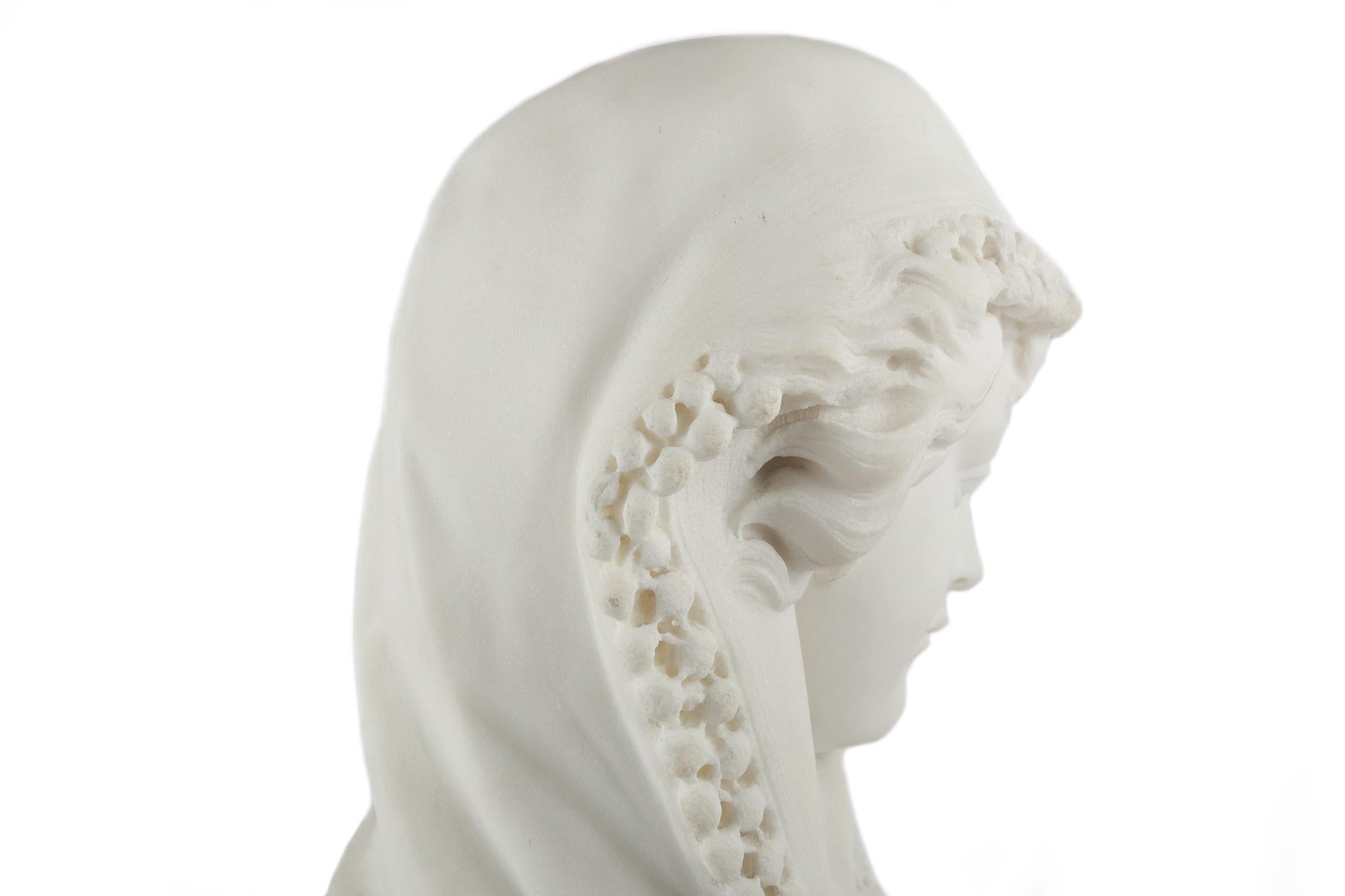 Fine Italian Antique Marble Bust of a Young Woman, circa 19th Century 7