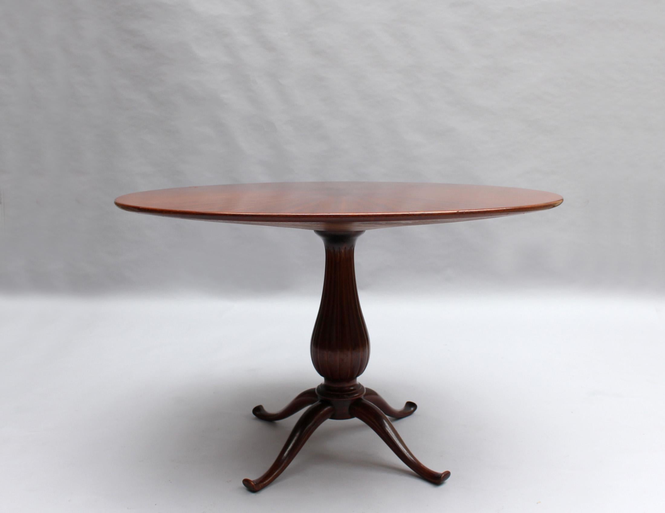 Fine Italian Dining Table Attributed to Paolo Buffa In Good Condition For Sale In Long Island City, NY