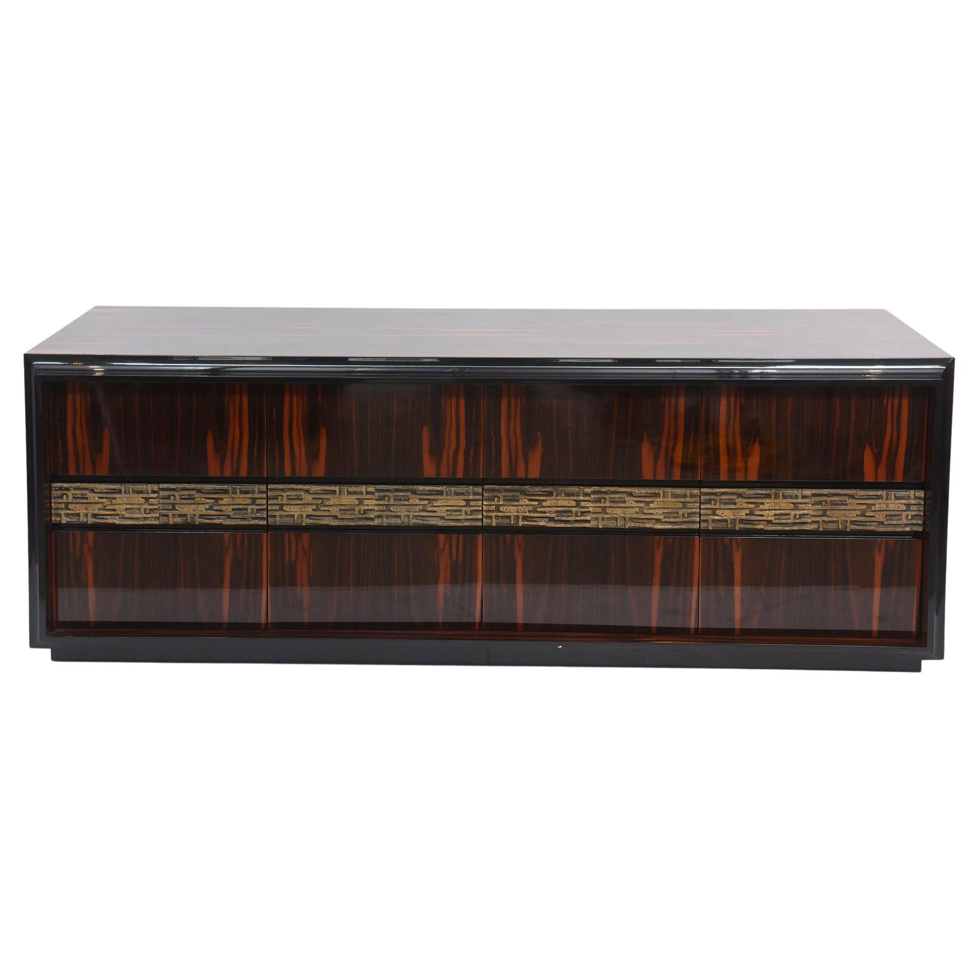 Fine Italian modern Rosewood and Brass Buffet or Sideboard, Luciano Frigerio For Sale