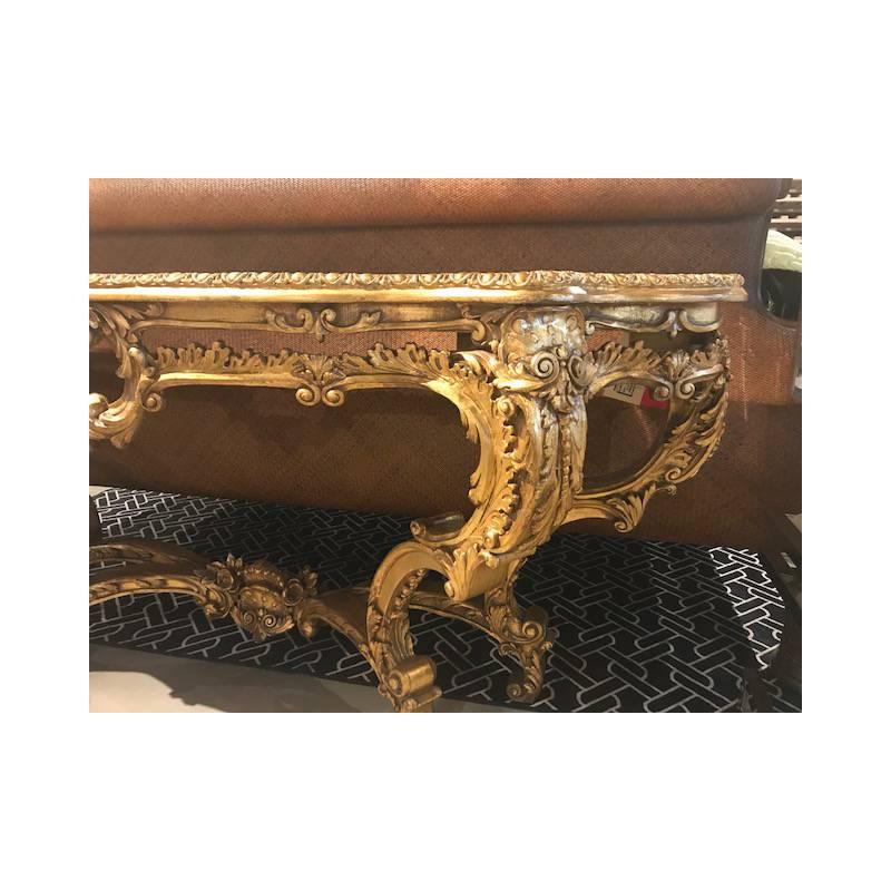 20th Century Fine Italian Rococo Style Carved Giltwood Console with Fretwork