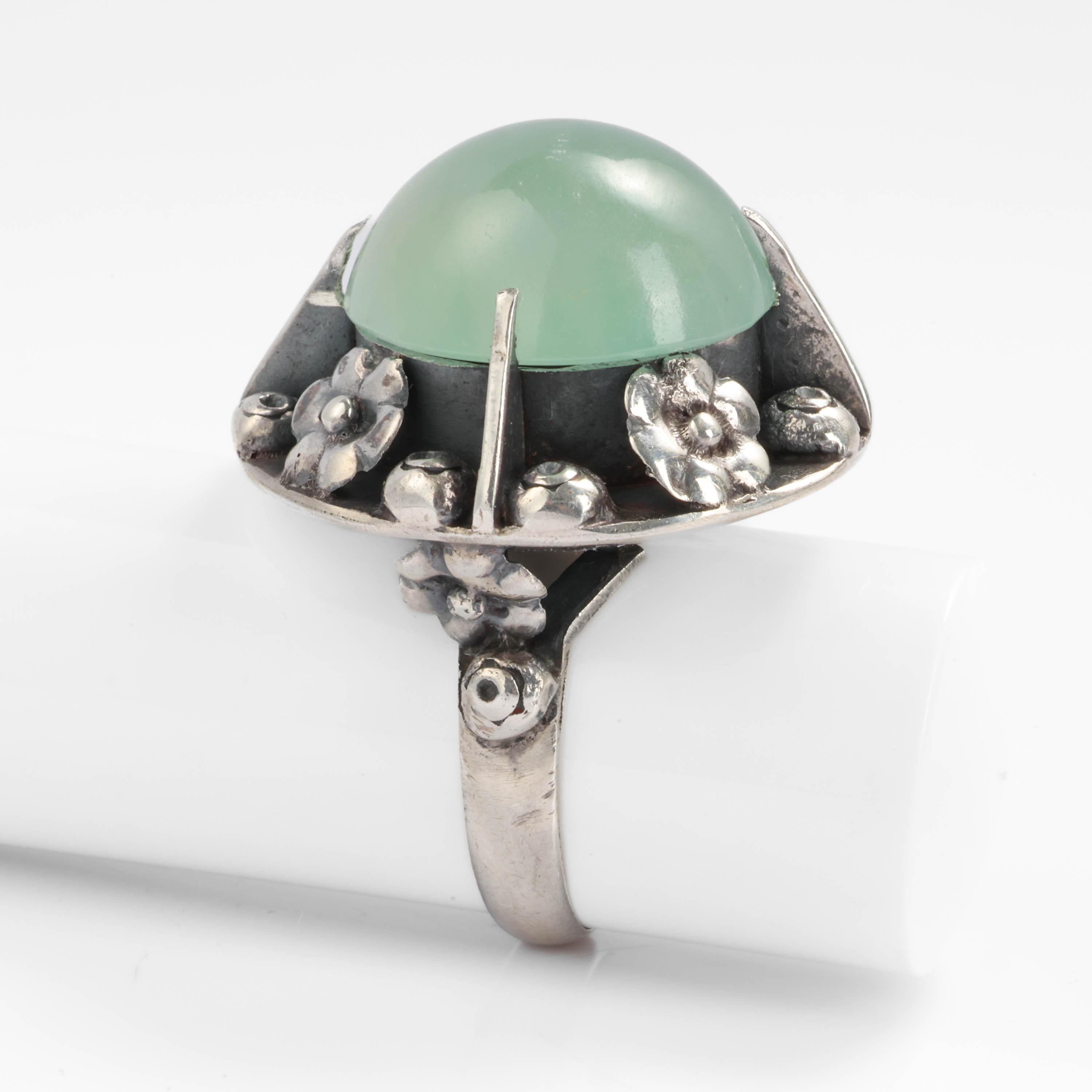 Fine Jade Ring Arts & Crafts, Certified Untreated For Sale 2