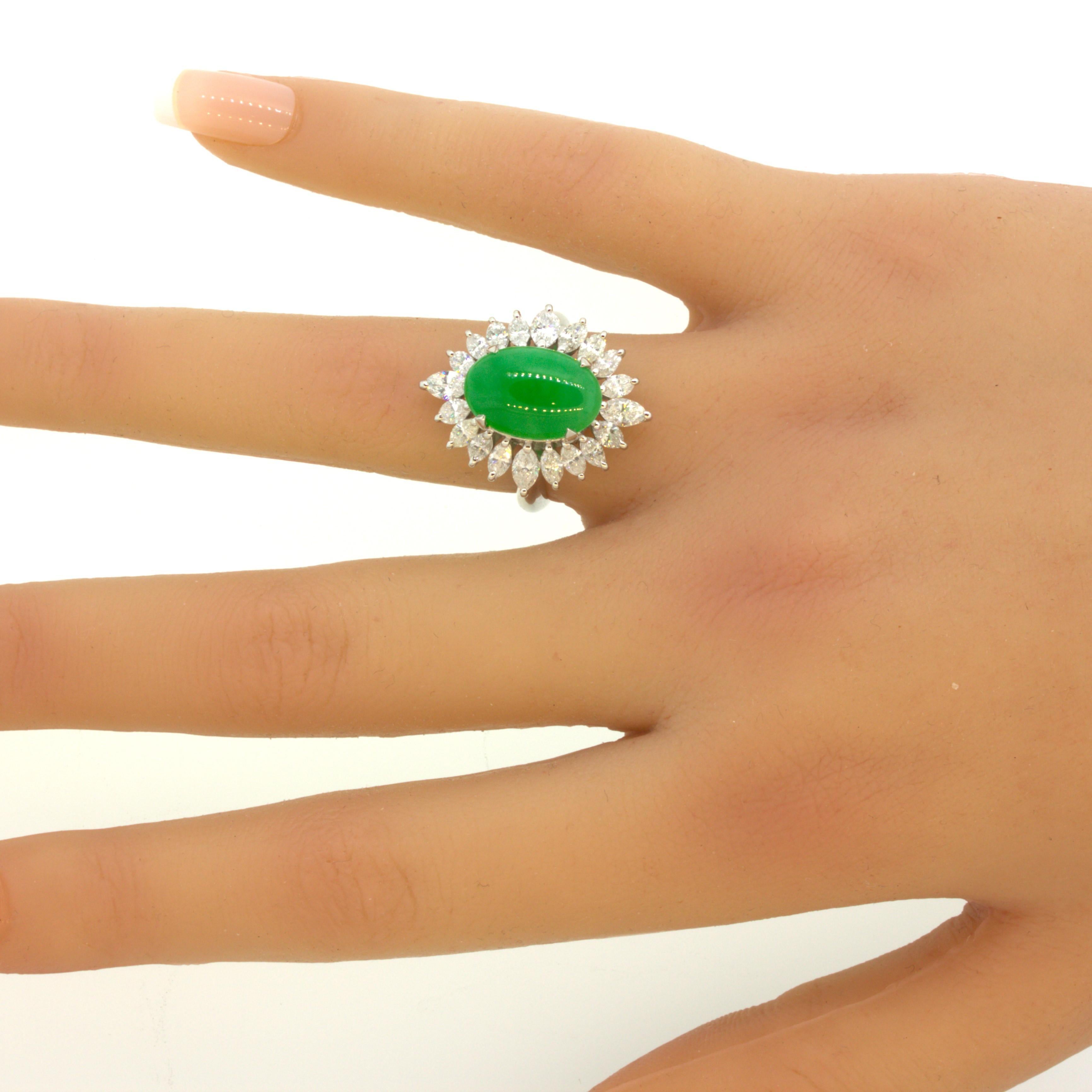 Fine Jadeite Jade Diamond Sunburst Platinum Ring, GIA Certified Tyle A For Sale 3