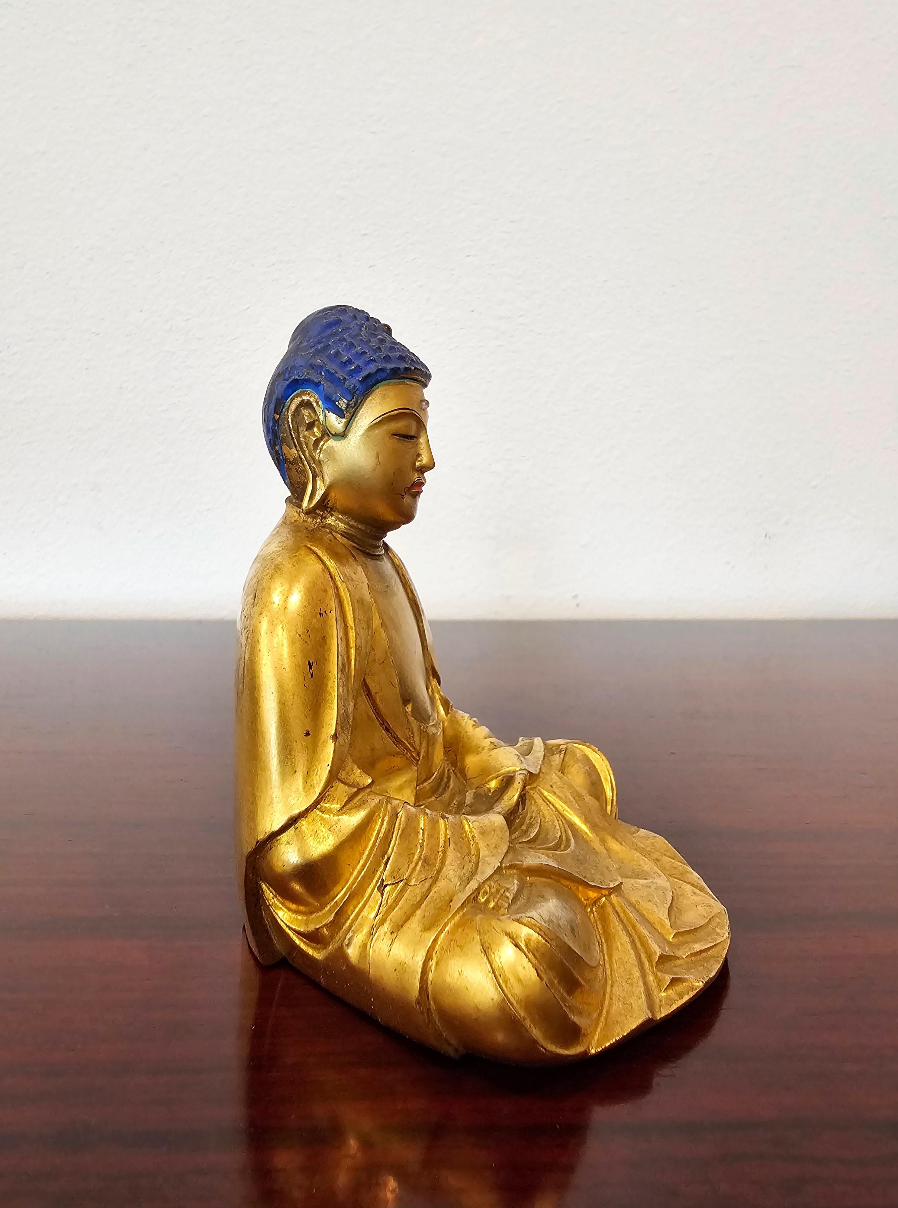 Fine Japanese 19th century Gem Mounted Carved Lacquered Gilt Wood Buddha Figure 4