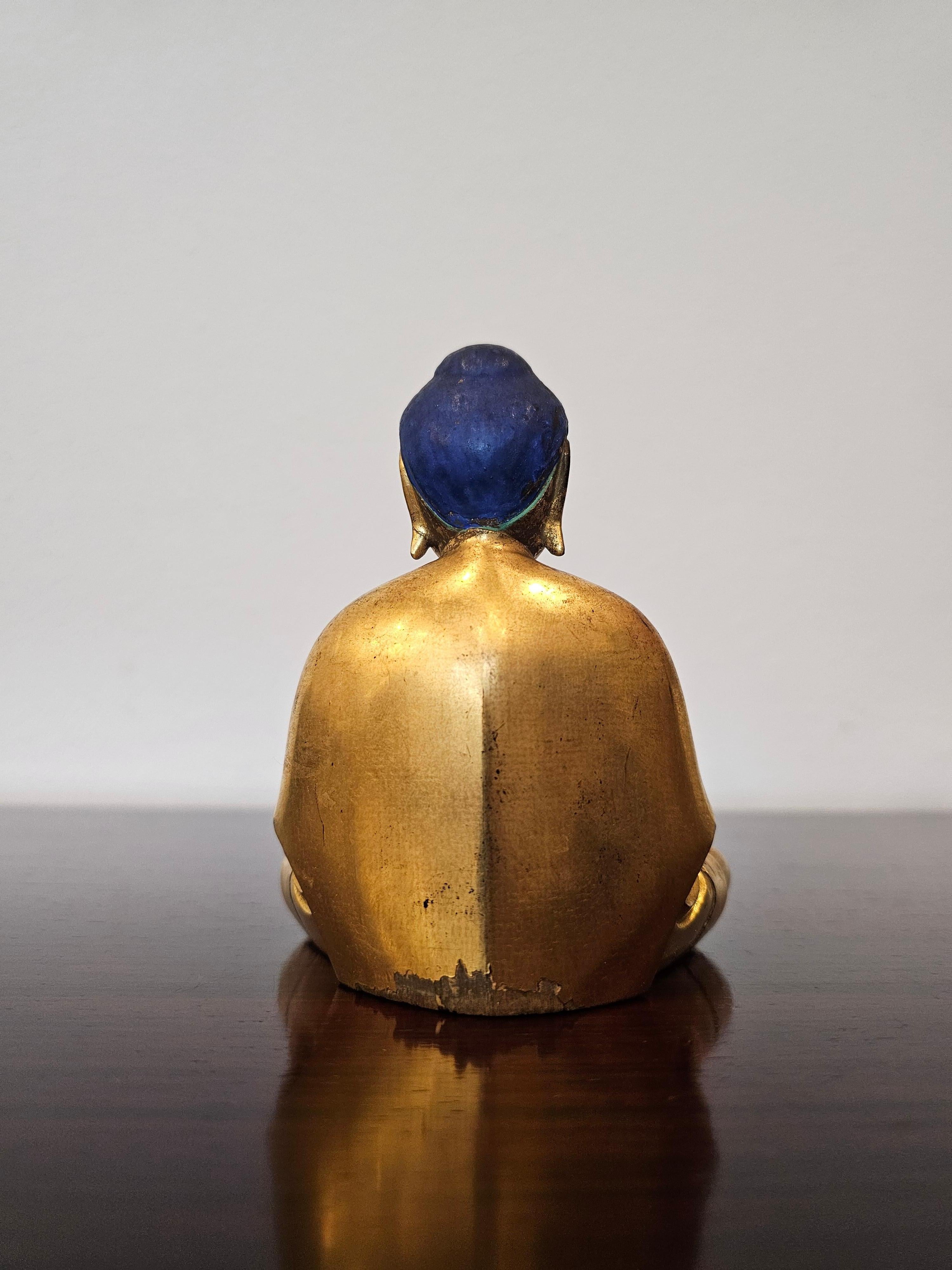 Fine Japanese 19th century Gem Mounted Carved Lacquered Gilt Wood Buddha Figure 7