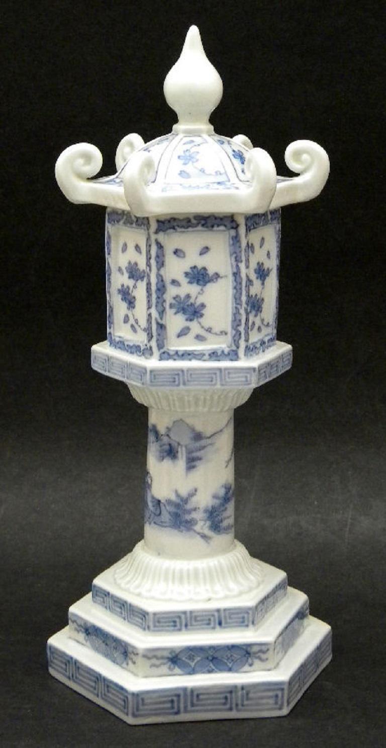 Fine Japanese Antique Candleholder Censer Blue & White Hand Painted 19th Century In Good Condition In South Burlington, VT