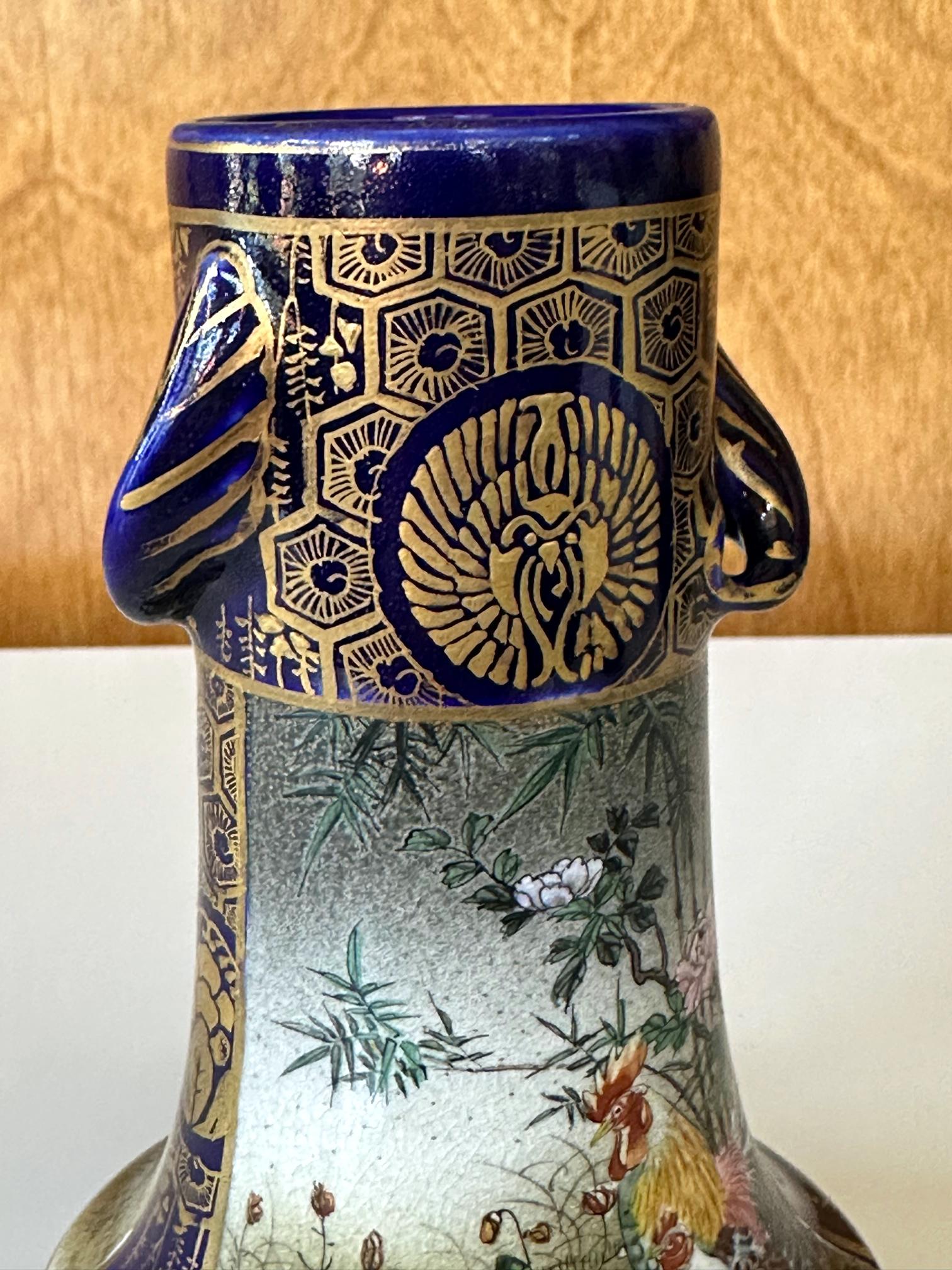 Fine Japanese Ceramic Satsuma Vase by Kinkozan  For Sale 7