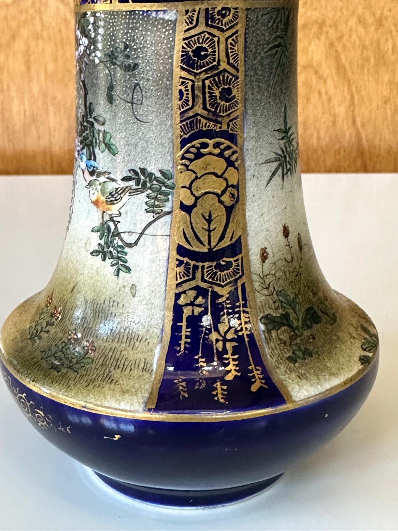 Feine japanische Satsuma-Vase aus Keramik von Kinkozan  im Angebot 8