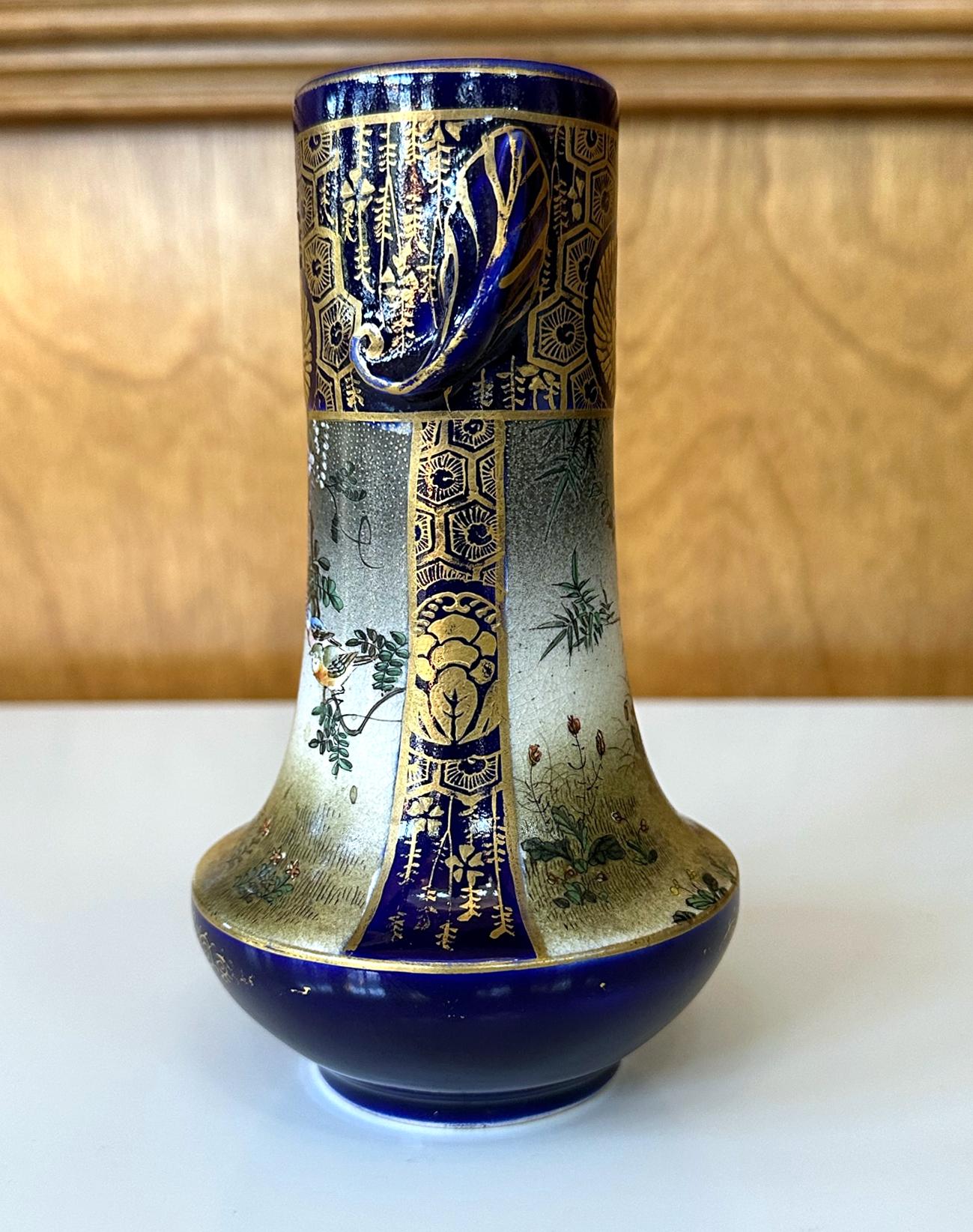 Feine japanische Satsuma-Vase aus Keramik von Kinkozan  (20. Jahrhundert) im Angebot