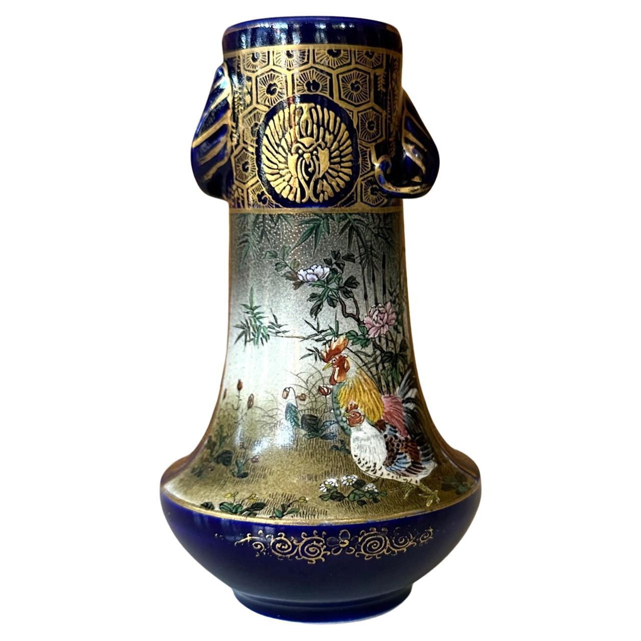 Fine Japanese Ceramic Satsuma Vase by Kinkozan  For Sale