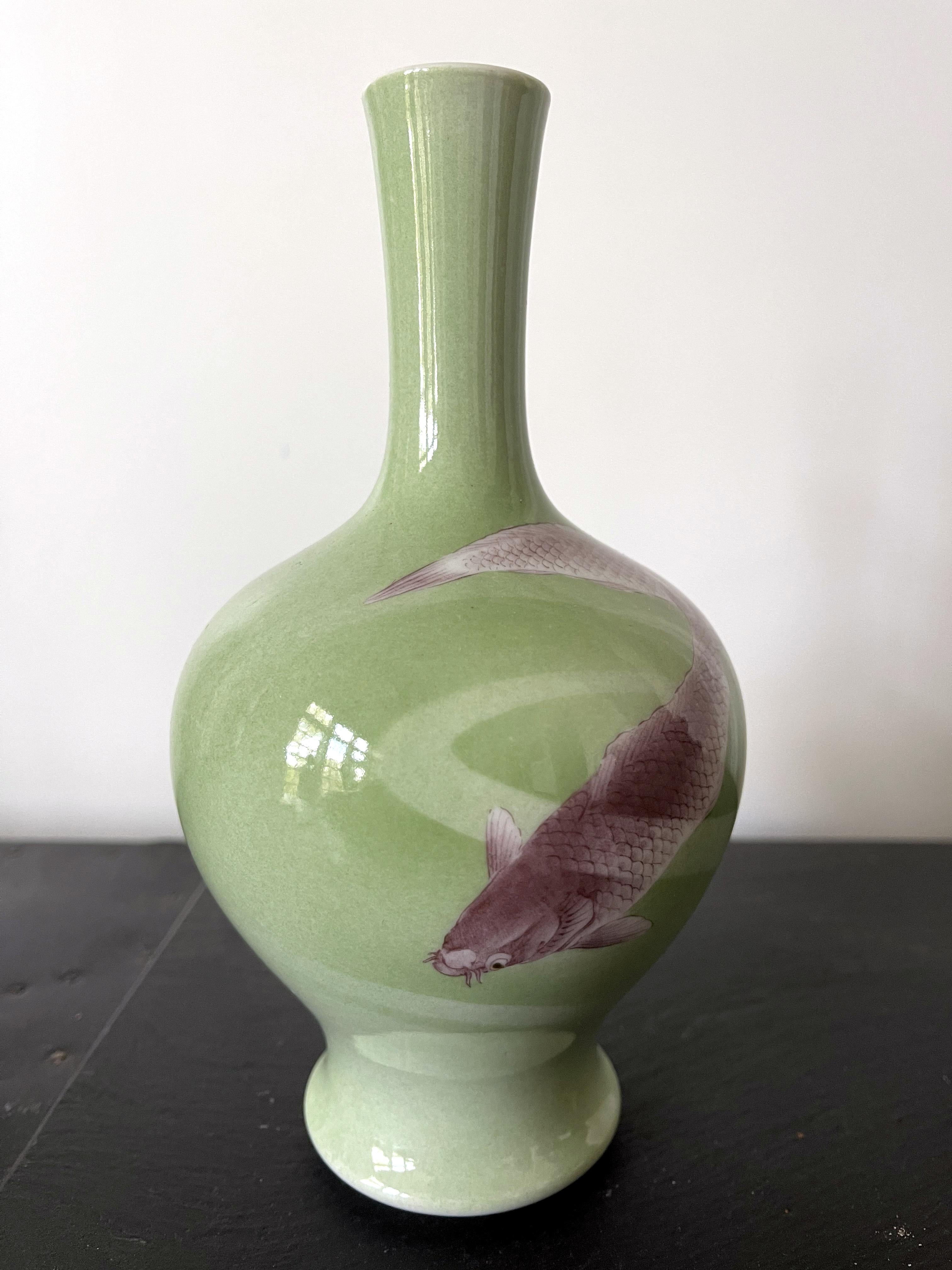 20th Century Fine Japanese Ceramic Vase Makuzu Kozan Meiji Period For Sale