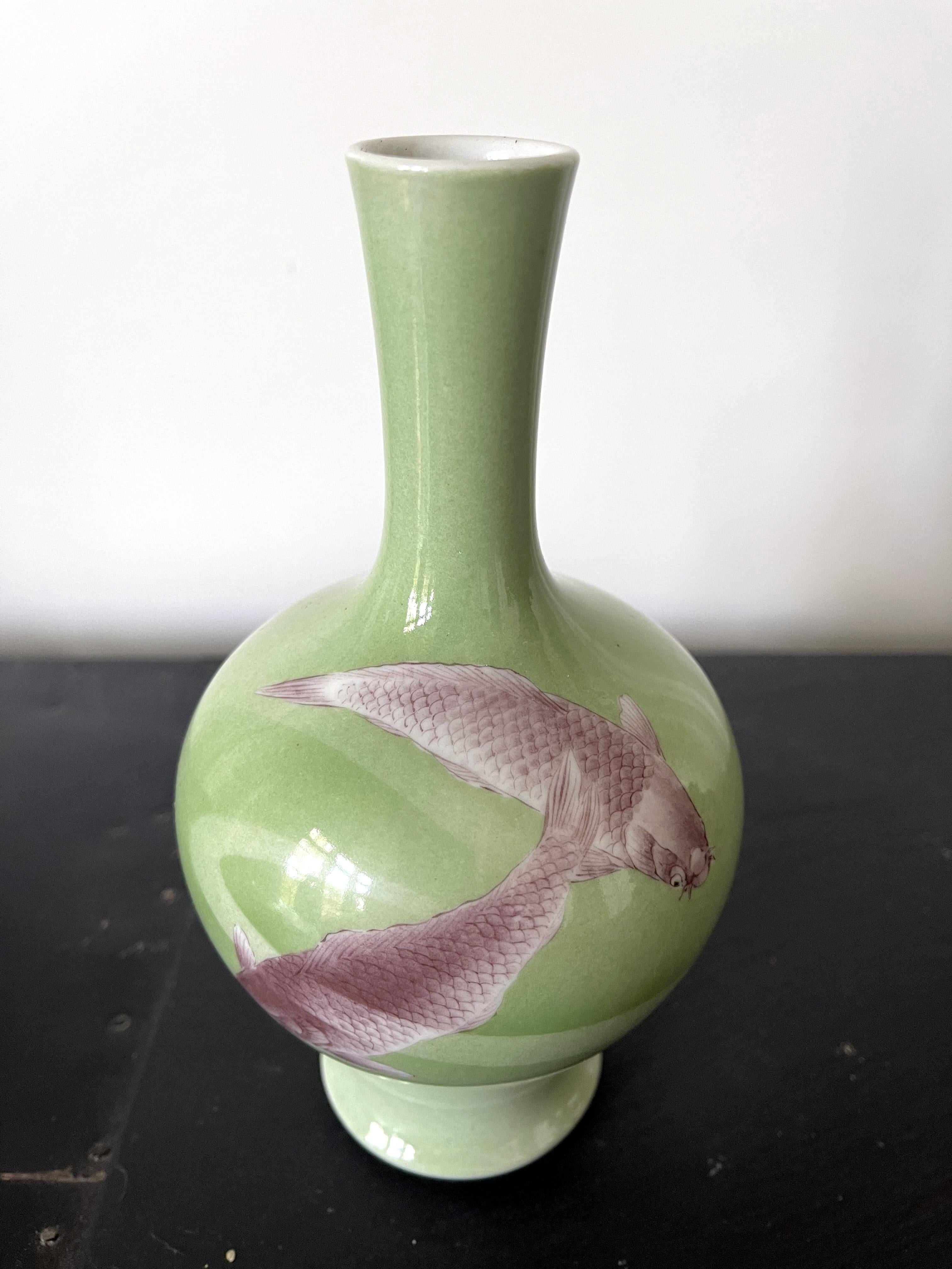 Fine Japanese Ceramic Vase Makuzu Kozan Meiji Period For Sale 2