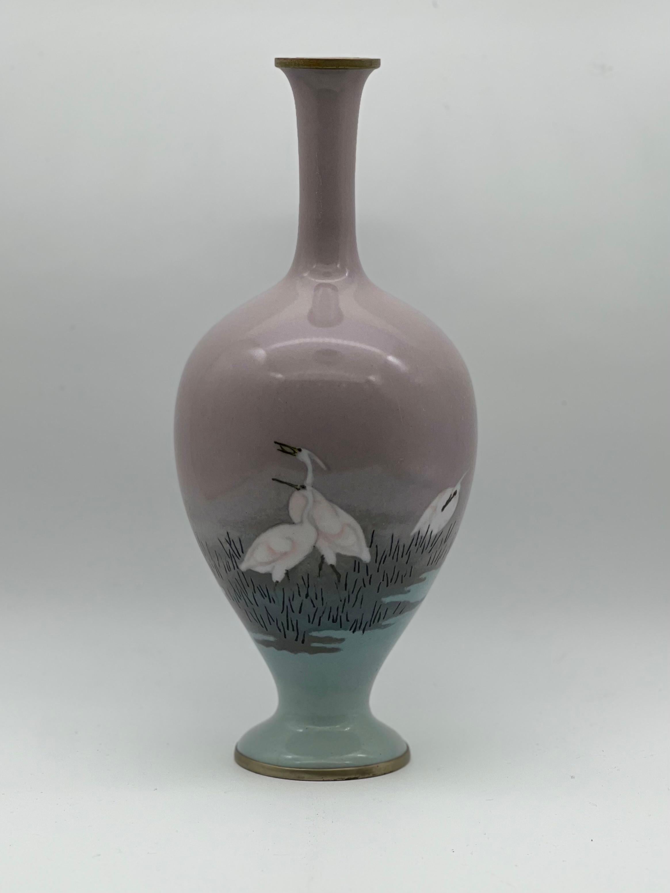 Vase en émail cloisonné et en musen, attribué à Namikawa Sosuke. en vente 10