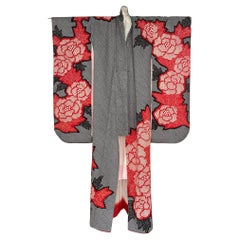 Fine Japanese Couture Shibori Silk Furisode Kimono with Under Garment