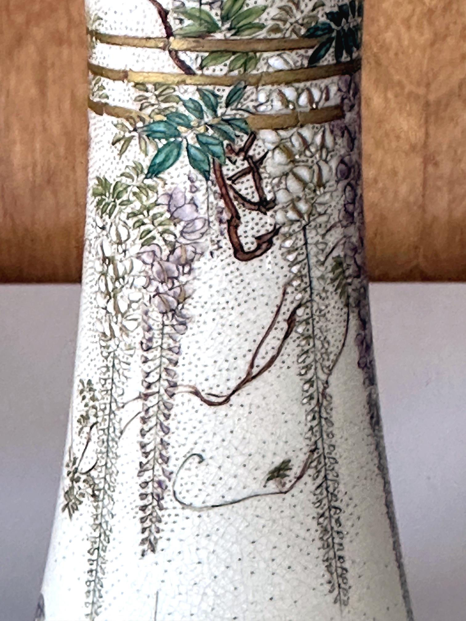 Feine japanische emaillierte Satsuma-Vase von Kinkozan aus der Meiji-Periode im Angebot 3