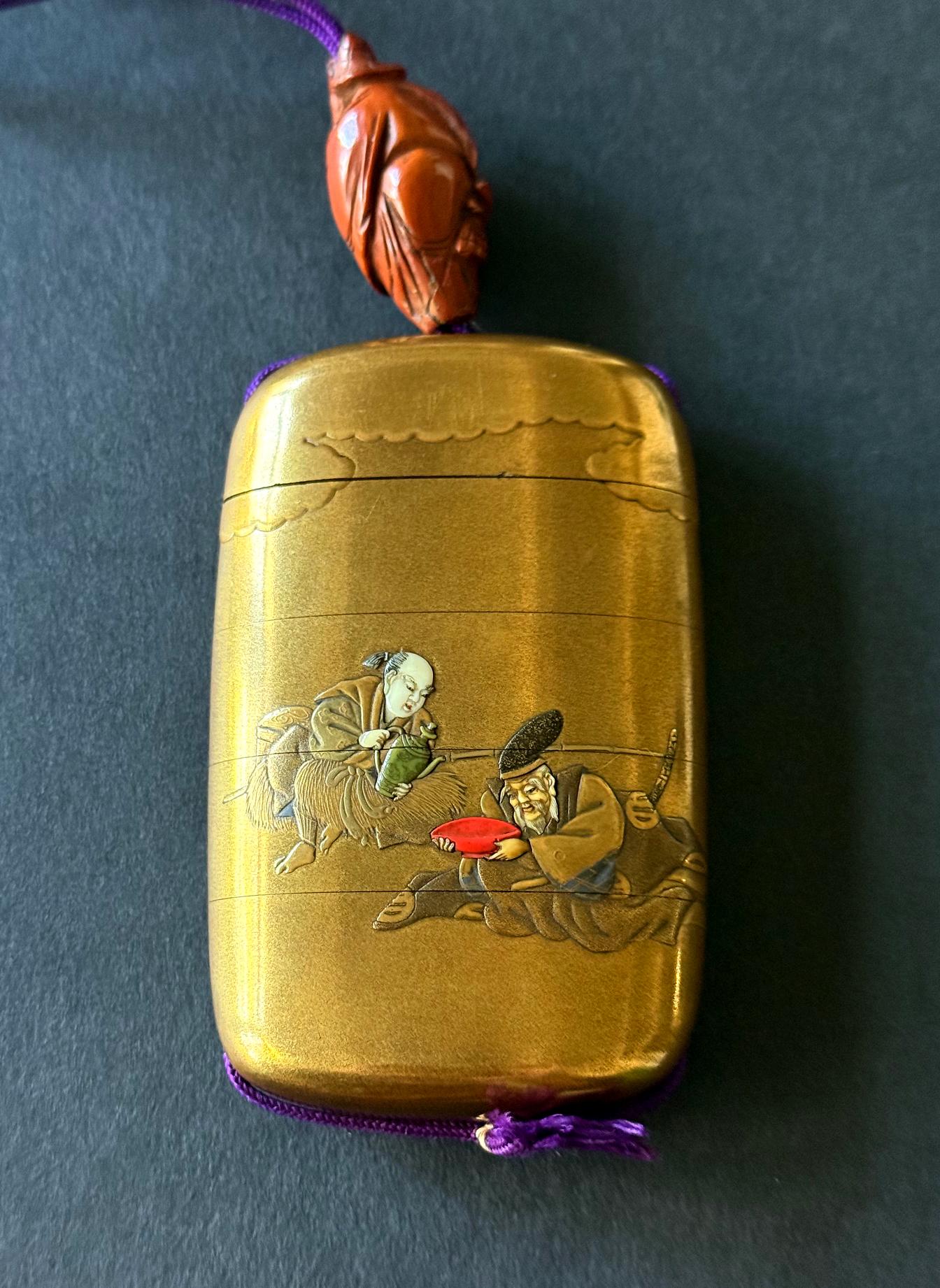 Intarsio Inro giapponese pregiato con Maki-e e intarsi di Shokasai e Shibayama in vendita