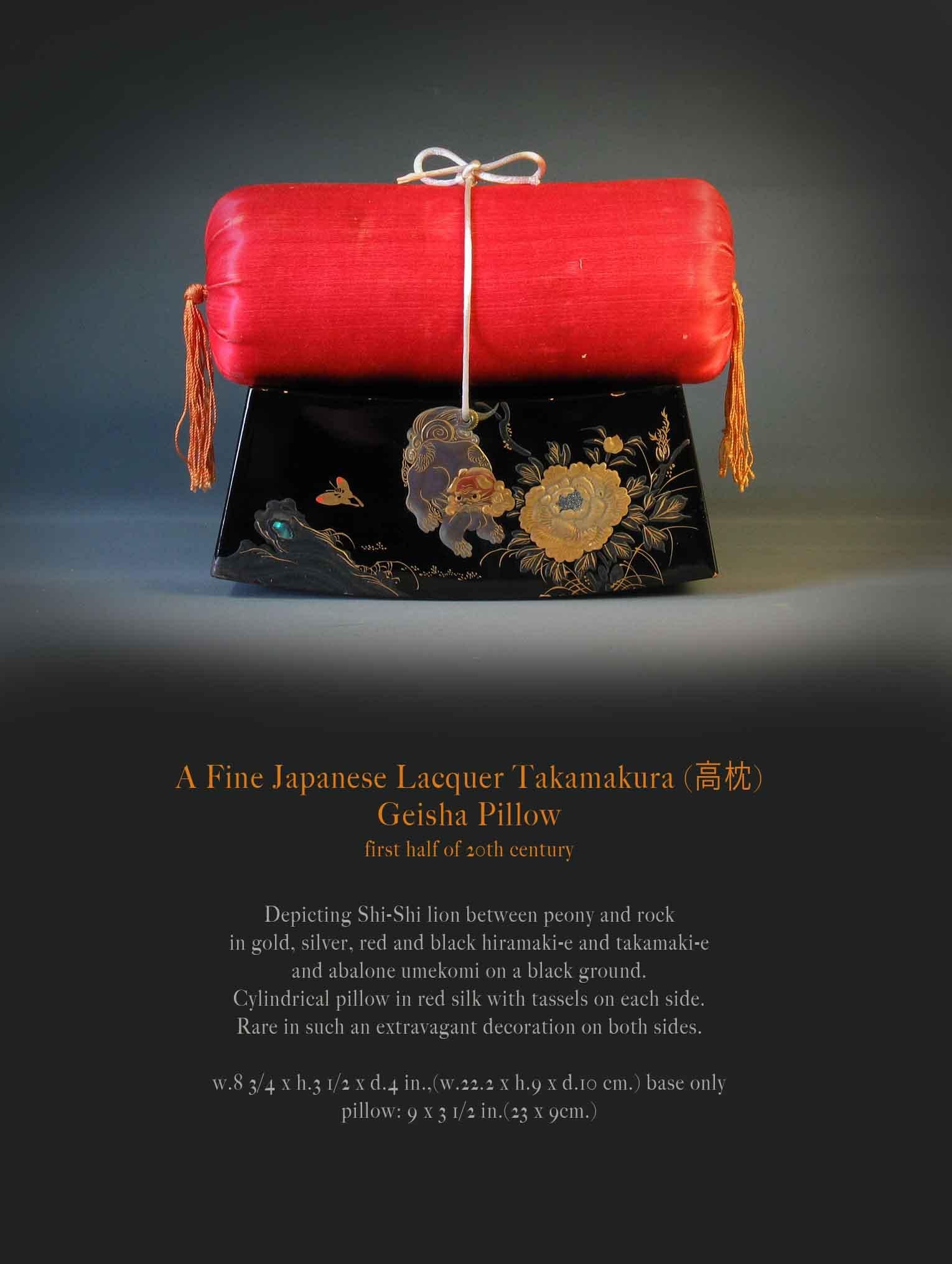 Fine Japanese Lacquer Takamakura Geisha Pillow, First Half of the 20th Century For Sale 3