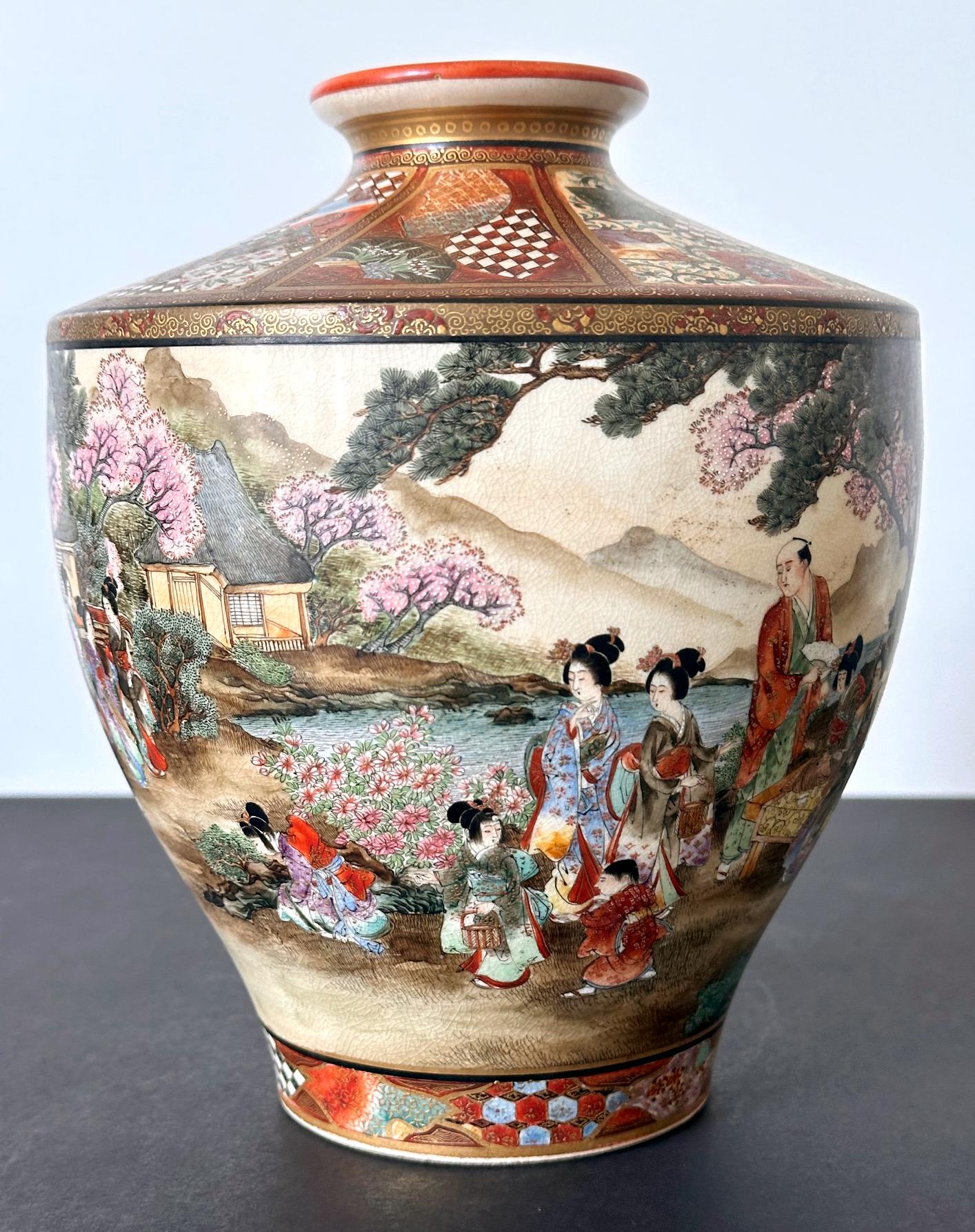 Fine Japanese Satsuma Vase by Ryozan Okamoto for Yasuda Company Meiji Period In Good Condition For Sale In Atlanta, GA