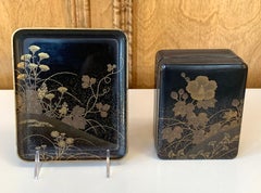 Fine Japanese Set of Lacquer Maki-E Box and Tray Meiji Period