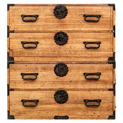 Fine Japanese Tansu Chest