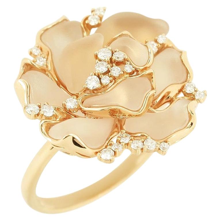 For Sale:  Fine Jewellery Rock Crystal Diamond Yellow Gold 18 Karat Ring