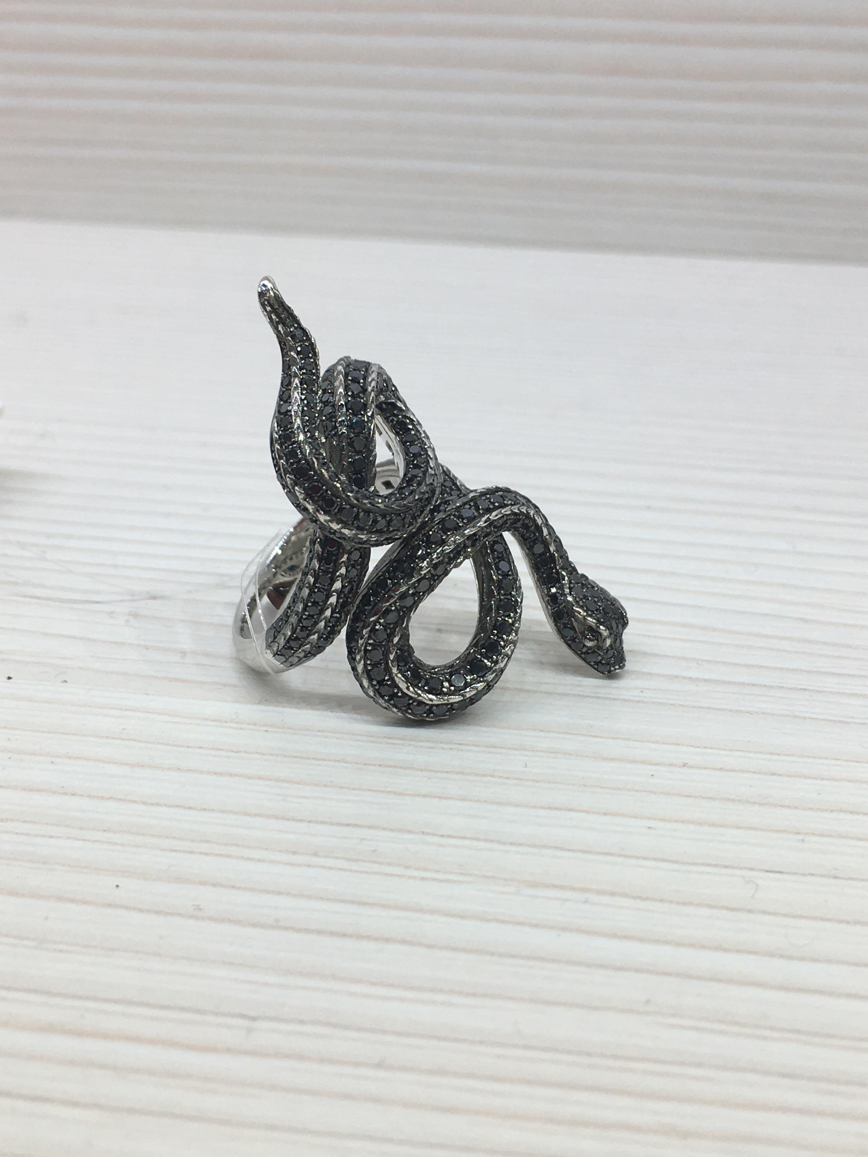 Women's Fine Jewelry Sleek Black Diamond Serpent 18 Karat White Gold Statement Ring