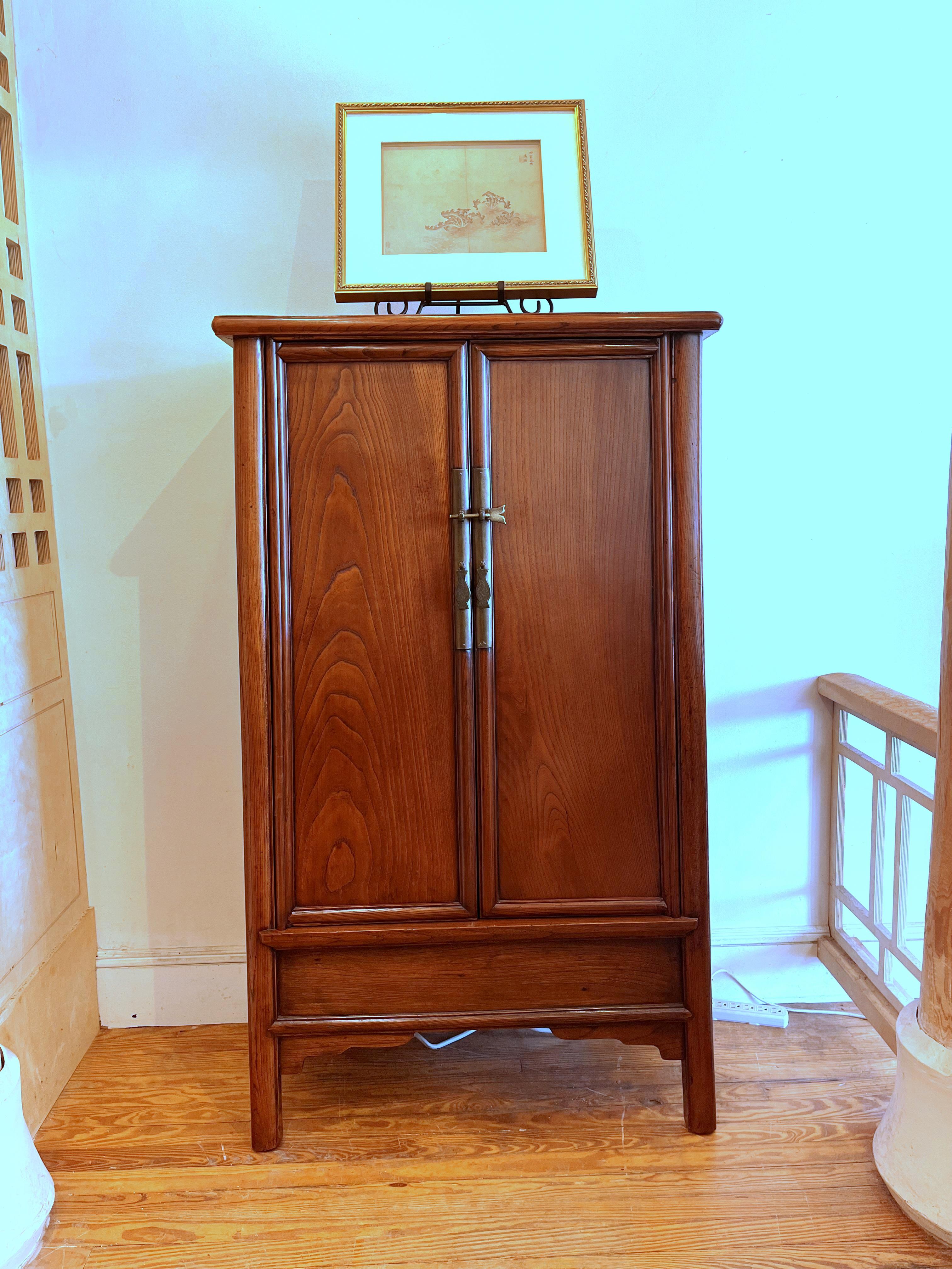 Chinese Fine Ju Mu Wood Scholar's Cabinet For Sale