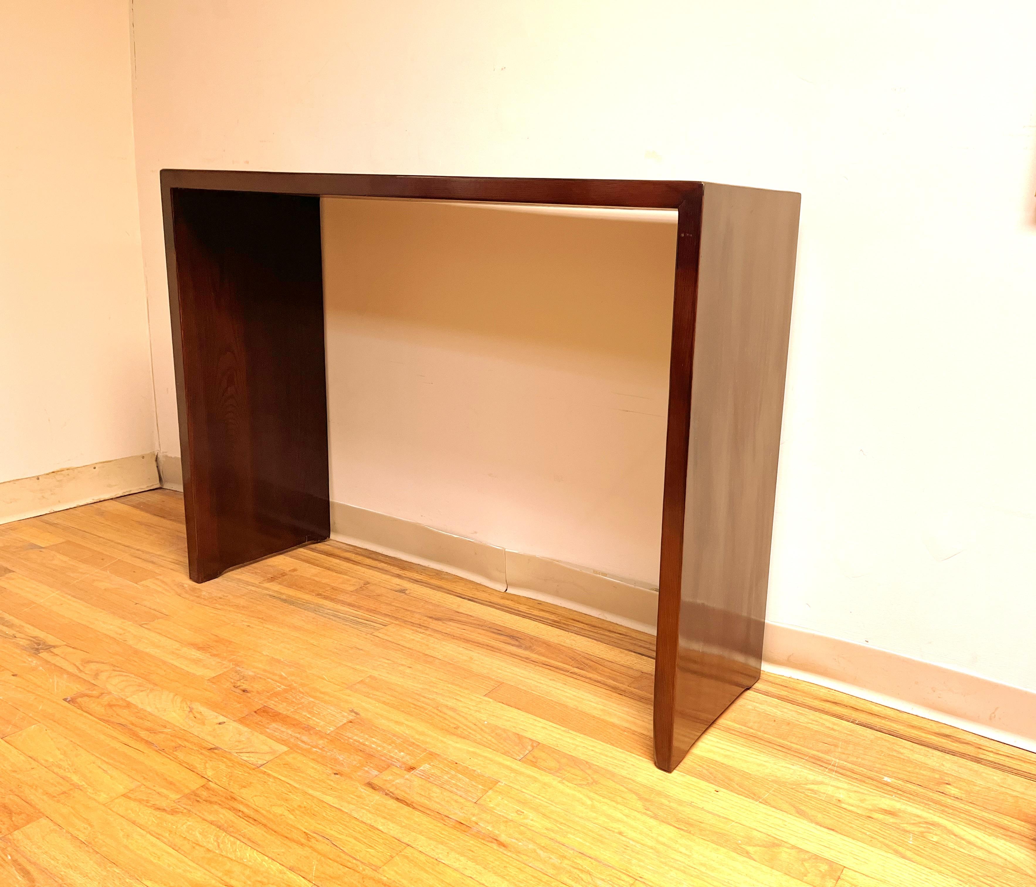 Fine Jumu Console Table In Excellent Condition For Sale In Greenwich, CT