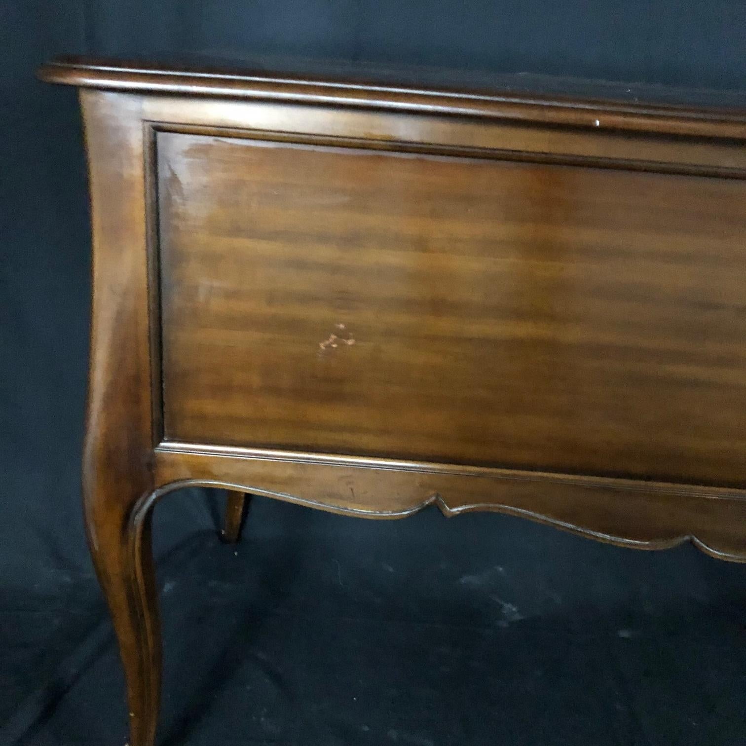 Fine Kindel Louis XV Style Gilt Mounted Desk 2