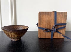 Fine Korean Ceramic Kugibori Irabo Chawan with Oil Drop Glaze