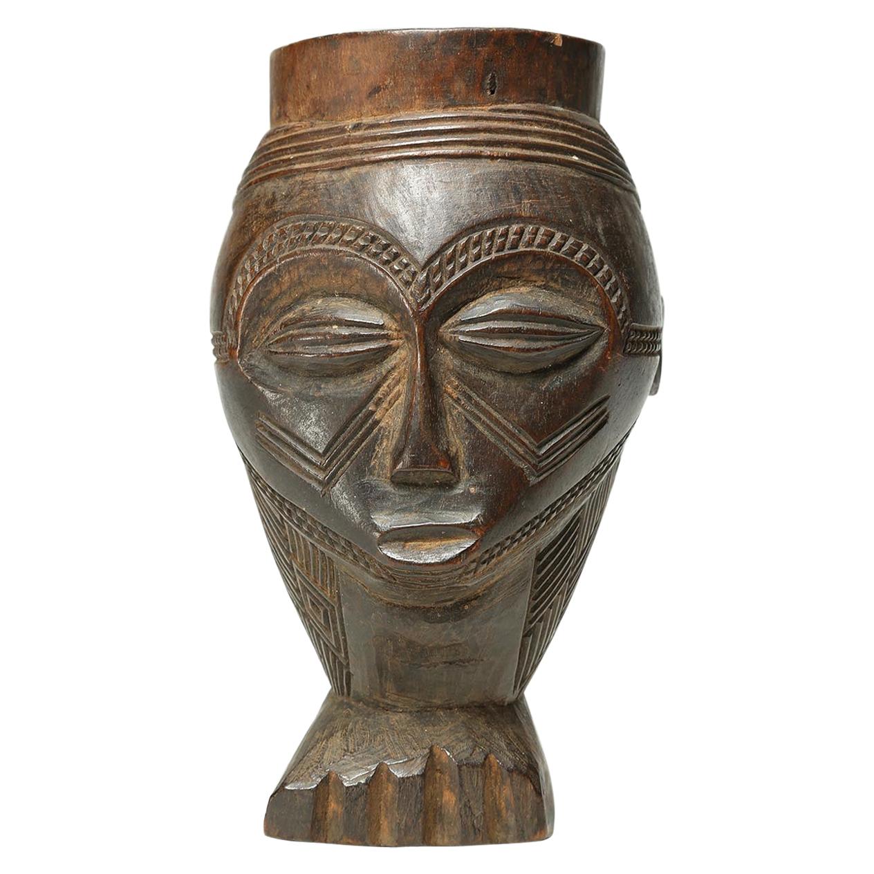 Fine Kuba Cup with Expressive Face on a Foot Early 20th Century African Art For Sale