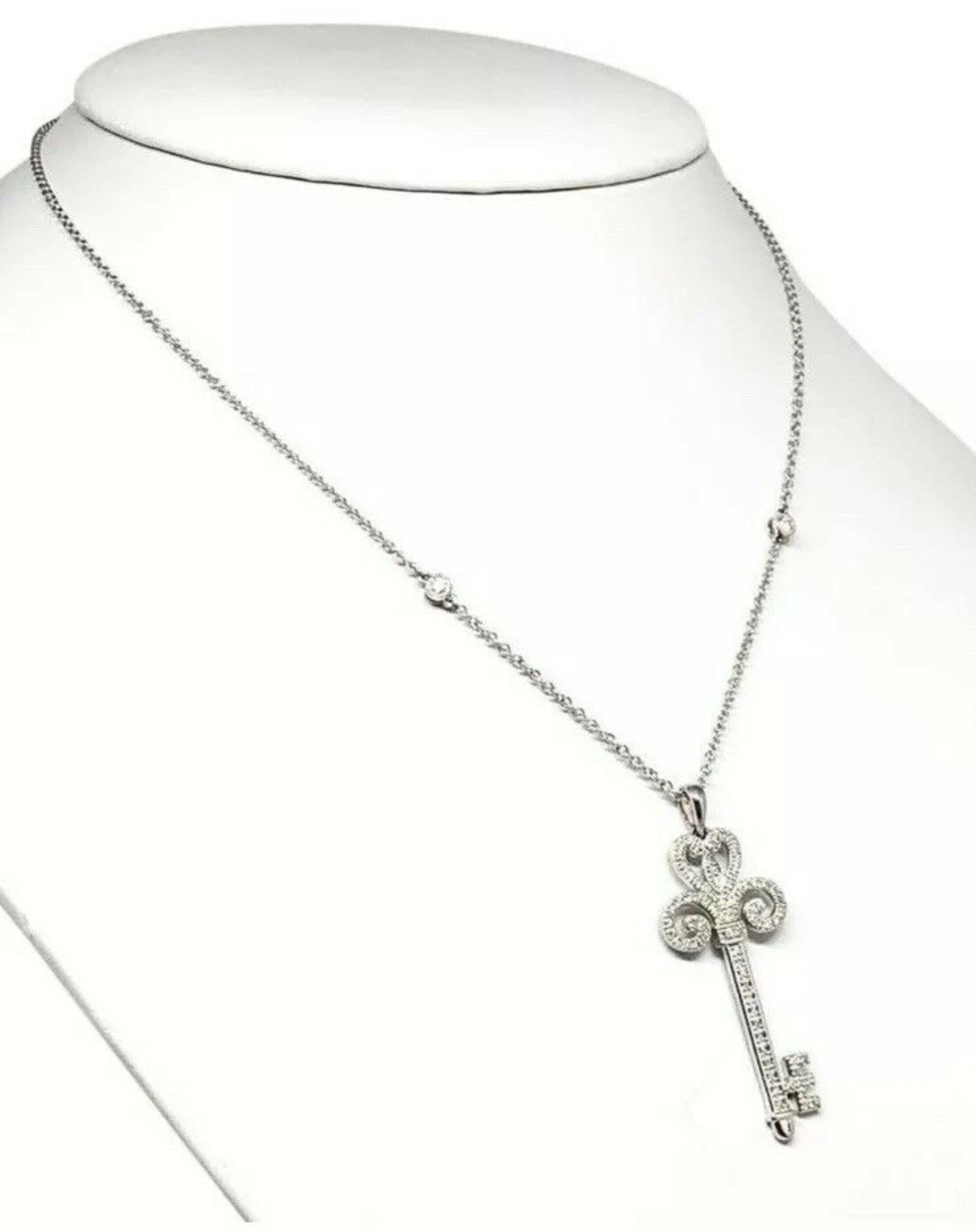 Fine Ladies Diamond Key 14k White Gold Italy Necklace 0.40 TCW Certified In New Condition In Brooklyn, NY