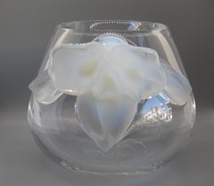 Fine Lalique Orchidee Large Crystal Vase with Opalescent Orchids Made in France