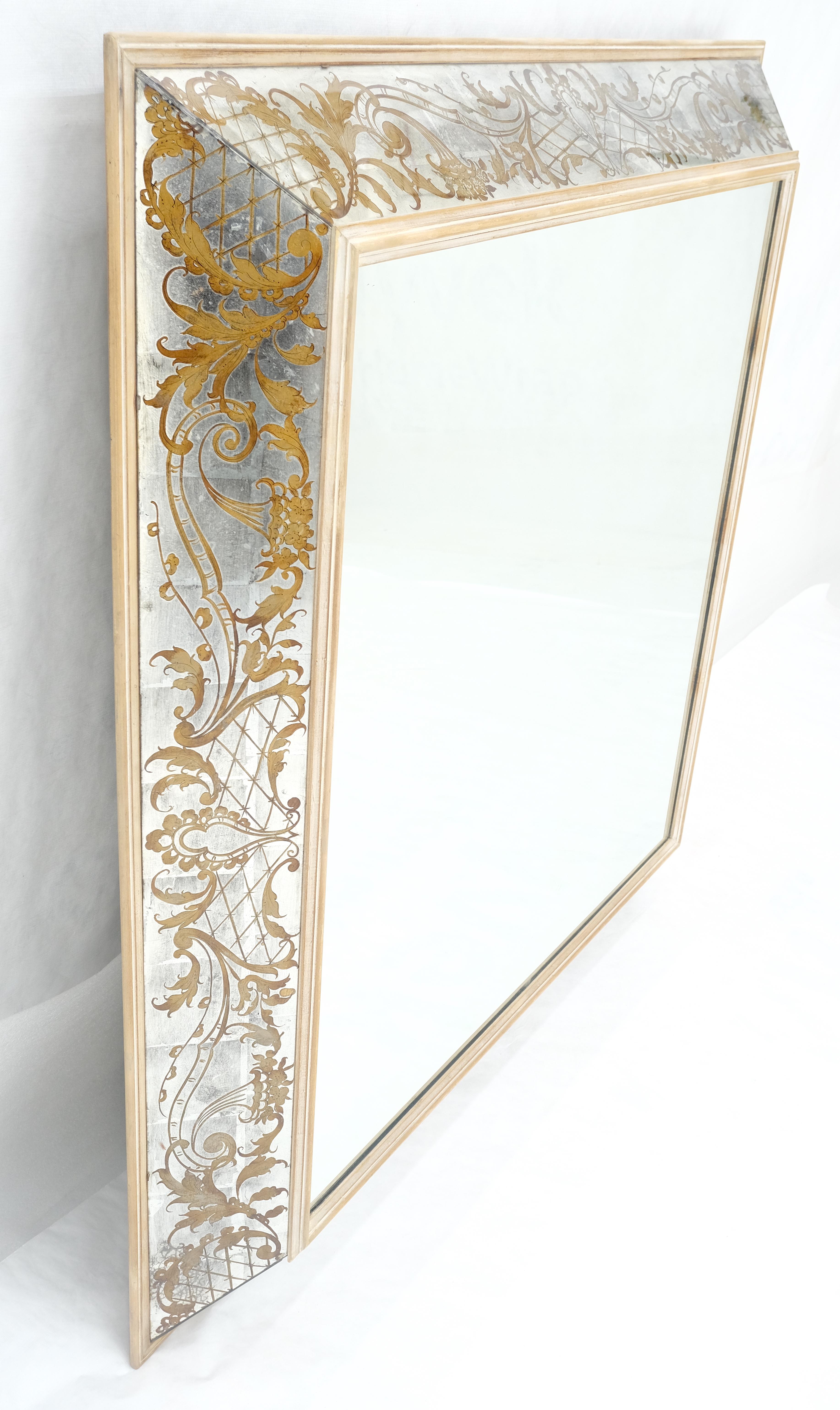 Hollywood Regency Fine Large 48