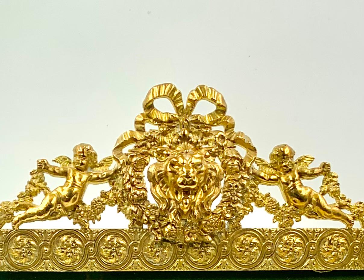 Fine Large Antique 19th Century French Gilt Bronze Love Trophies Picture Frame In Good Condition For Sale In New York, NY