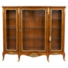 Feine große Antique French Kingwood & Ormolu montiert Vitrine Display Cabinet