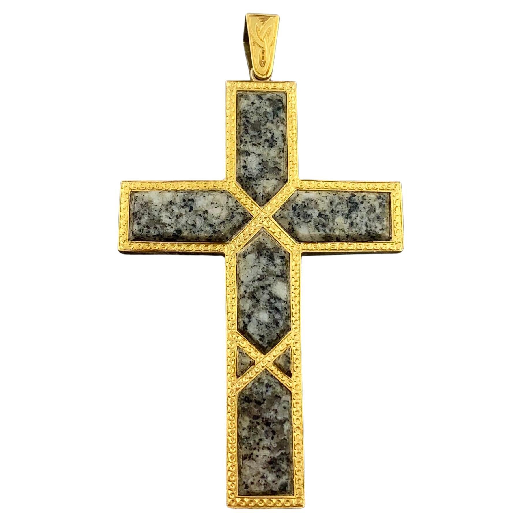 Grande croix écossaise ancienne Aberdeen en or jaune 14 carats, granit vert-gris en vente