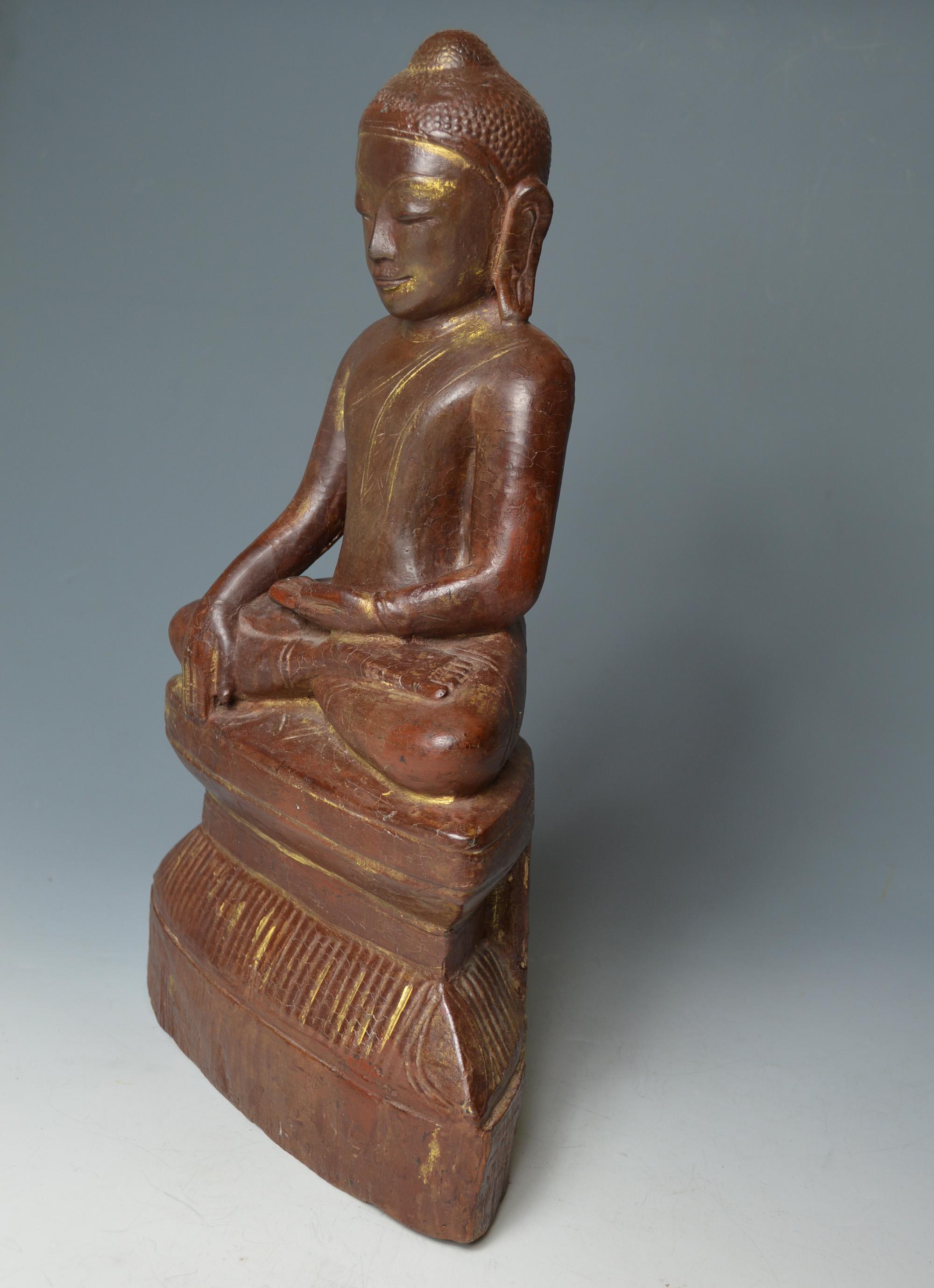 Fine Large Burmese Shan Wood Buddha 18th Century 中国古董 Asian Art Antiques In Good Condition For Sale In London, GB