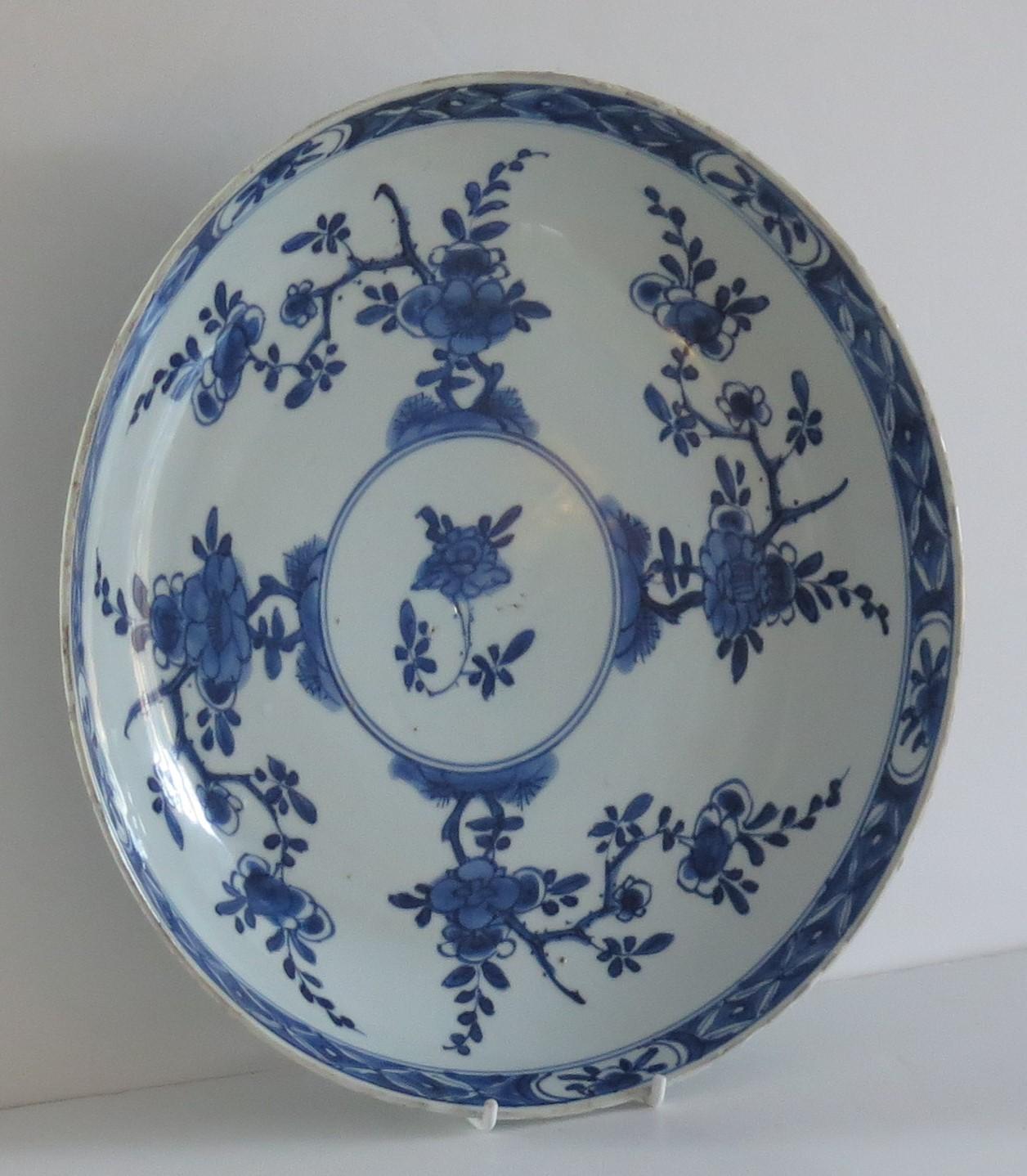 Kangxi marked Chinese Plate Porcelain Blue & White, Circa 1710 2
