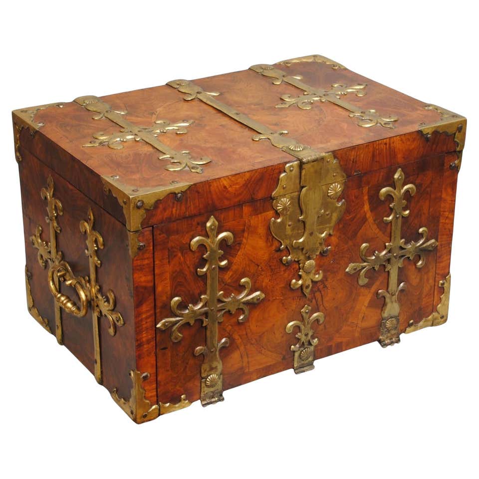 Old Box Colth Antique and Vintage Boxes - 10,472 For Sale at 1stDibs | antique boxes ...