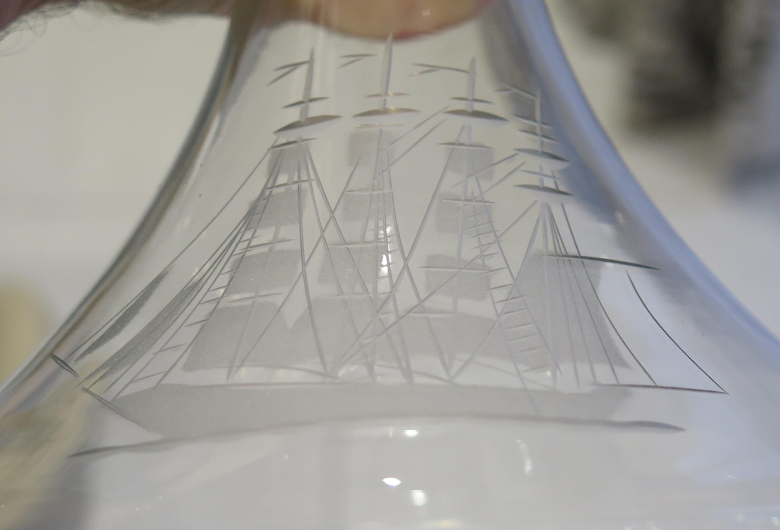 Large Lead Cut-Glass Ship's Decanter with engraved sailing ship, circa 1930 For Sale 3