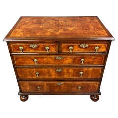 Fine Late 18th Century English Oyster Chest of Drawers Commode