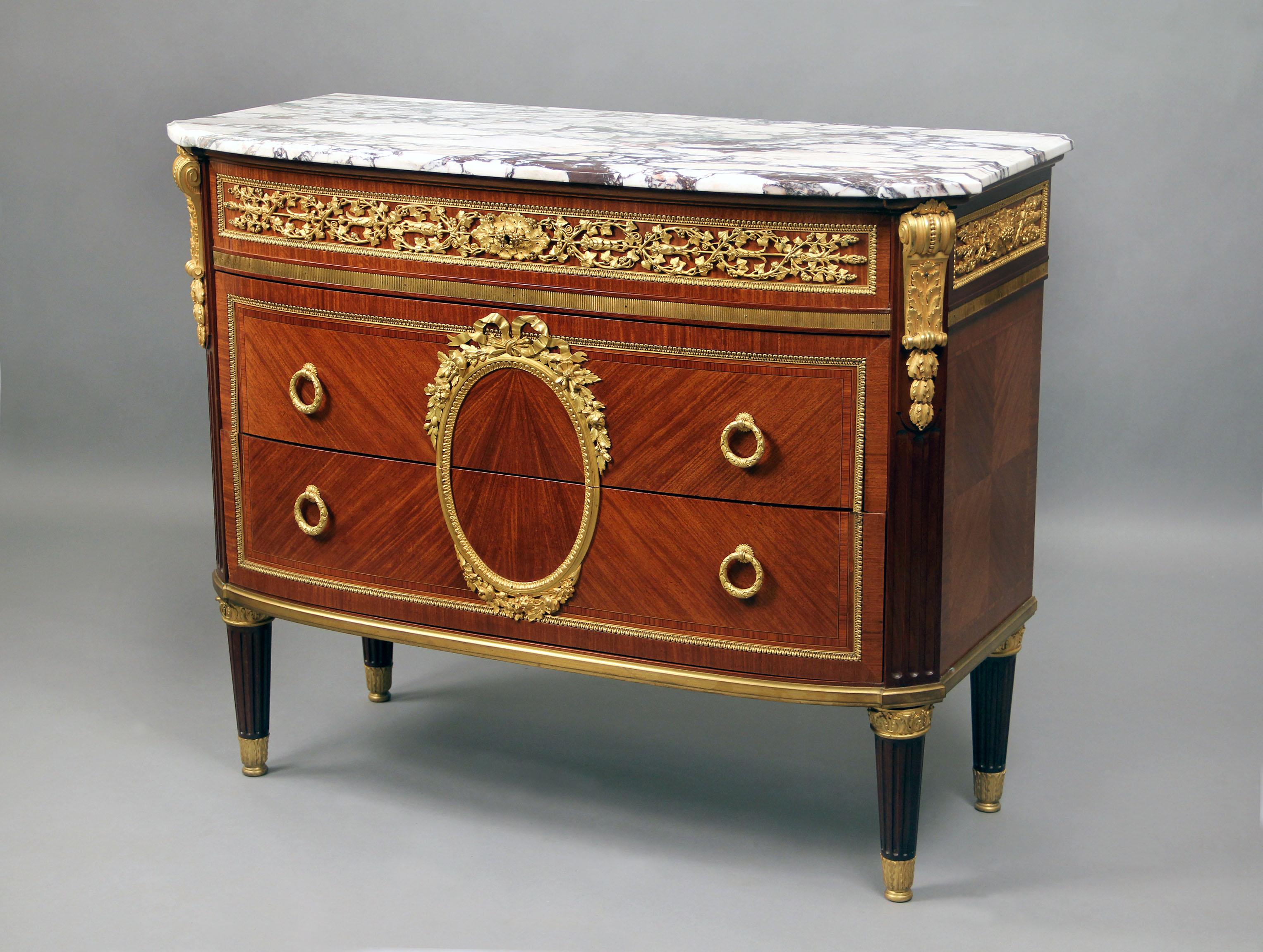 French Fine Late 19th Century Gilt Bronze Mounted Commode Signed Haentges Fres For Sale